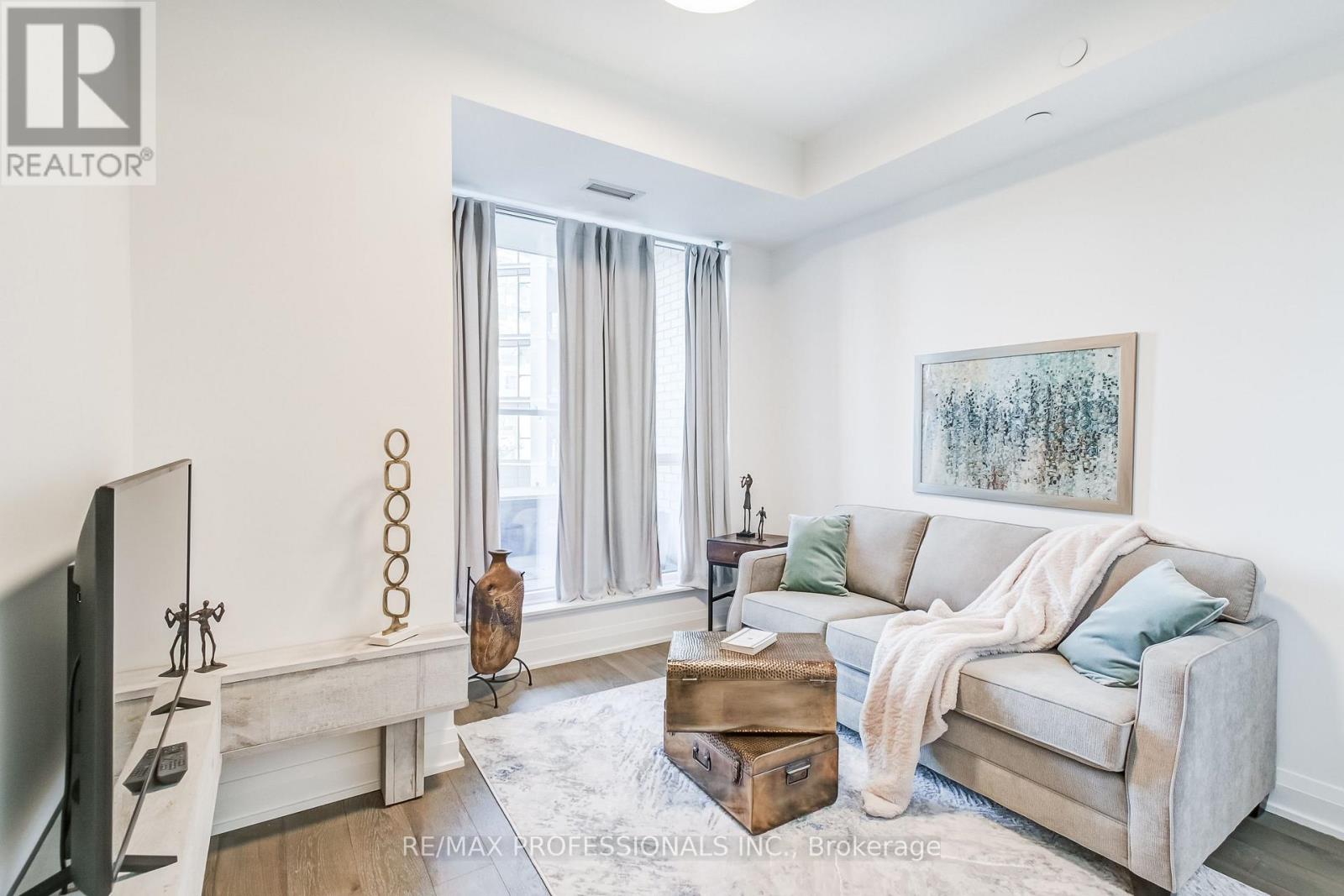 223 - 293 The Kingsway, Toronto, Ontario  M9A 0E8 - Photo 27 - W12540144