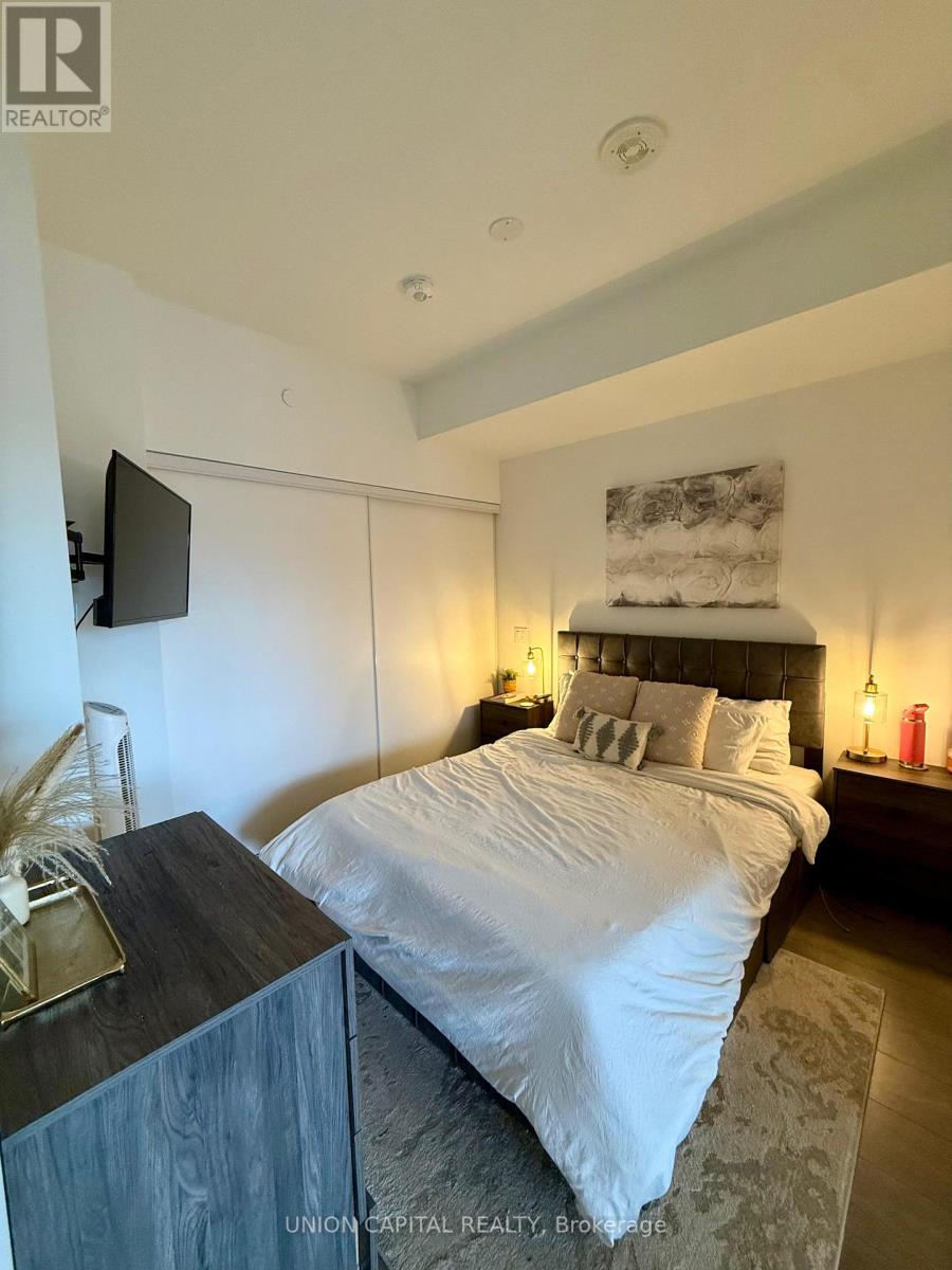 322 - 270 DUFFERIN STREET, Toronto, Ontario