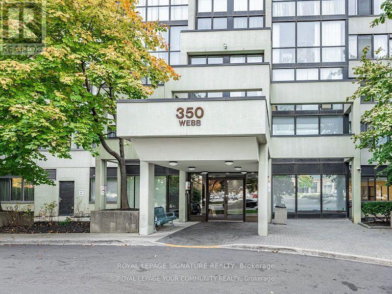 1602 - 350 Webb Drive, Mississauga, Ontario  L5B 3W4 - Photo 2 - W12540202