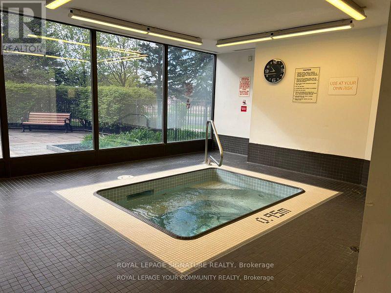 1602 - 350 Webb Drive, Mississauga, Ontario  L5B 3W4 - Photo 29 - W12540202