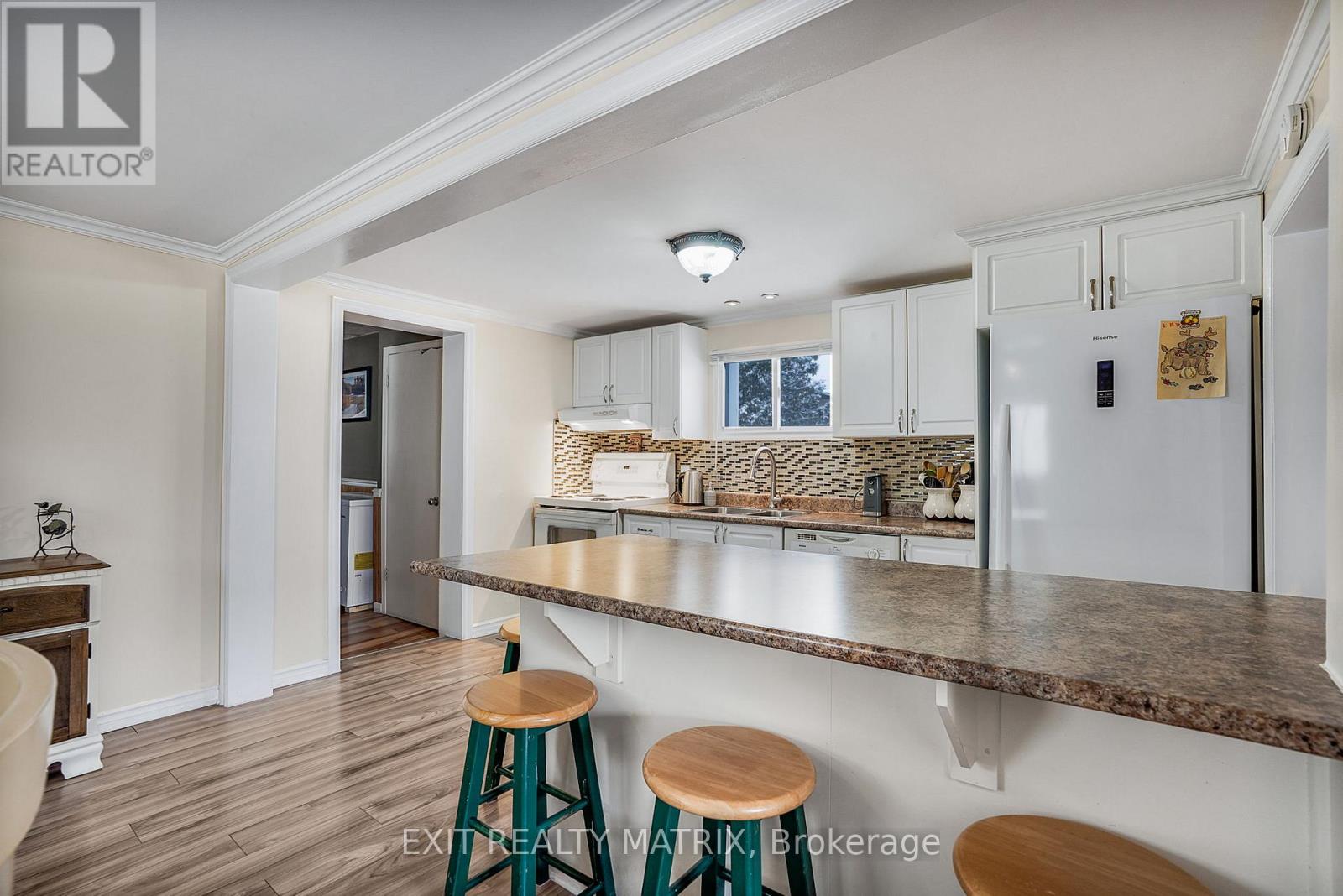 236 Genevieve Street, Hawkesbury, Ontario  K6A 2L9 - Photo 8 - X12540274