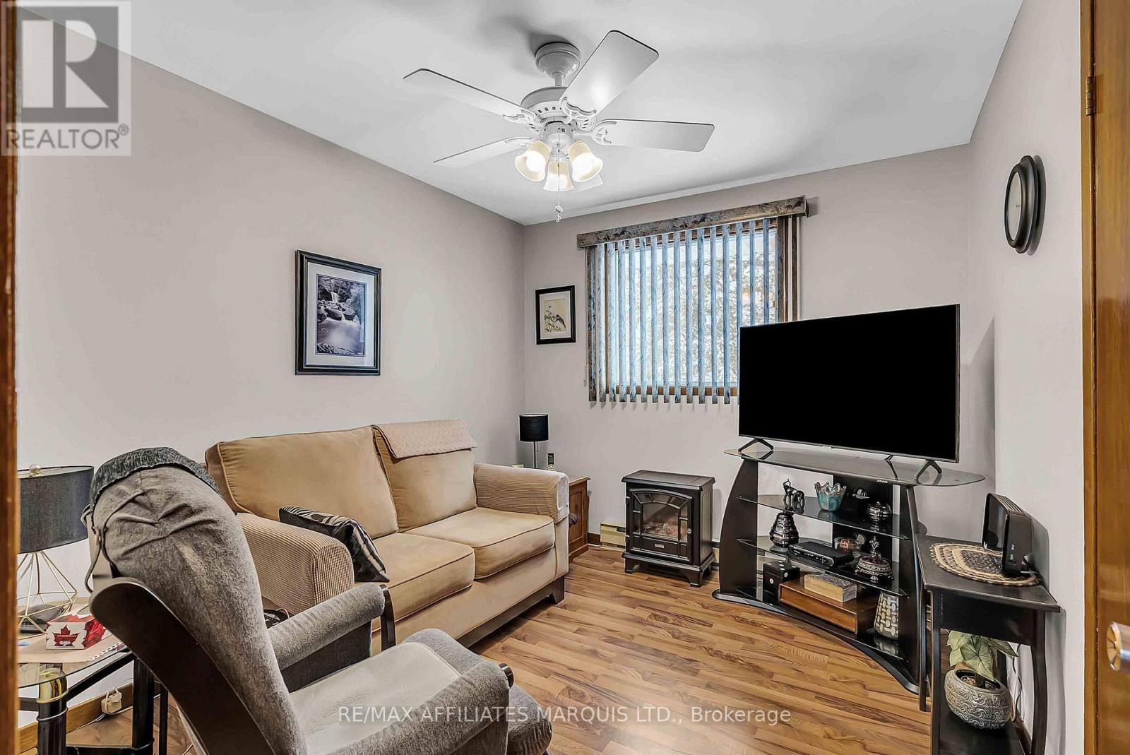 50 Valecrest Drive, Cornwall, Ontario  K6H 6E1 - Photo 16 - X12540328