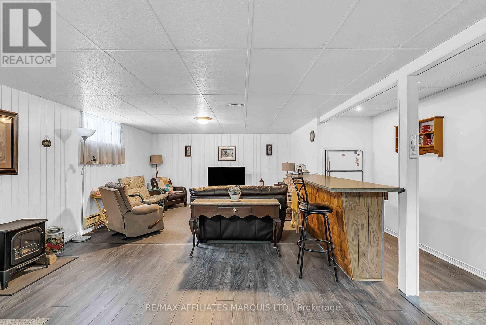 50 Valecrest Drive, Cornwall, Ontario  K6H 6E1 - Photo 22 - X12540328