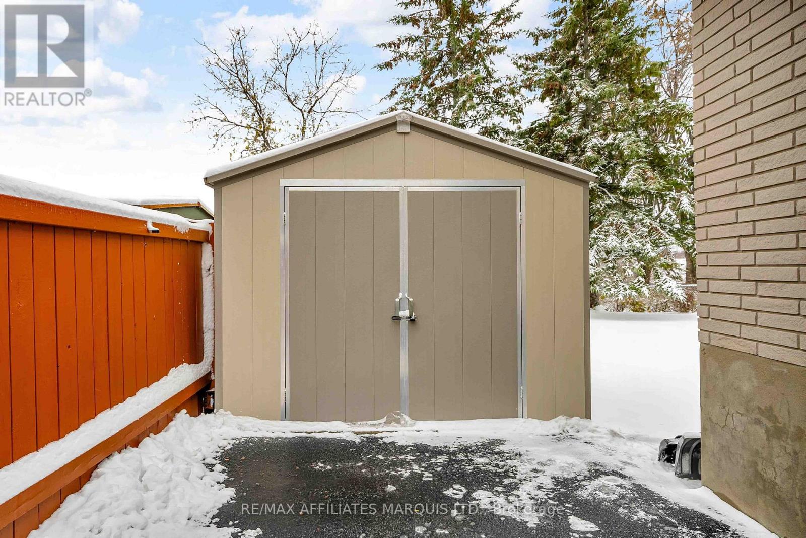 50 Valecrest Drive, Cornwall, Ontario  K6H 6E1 - Photo 29 - X12540328