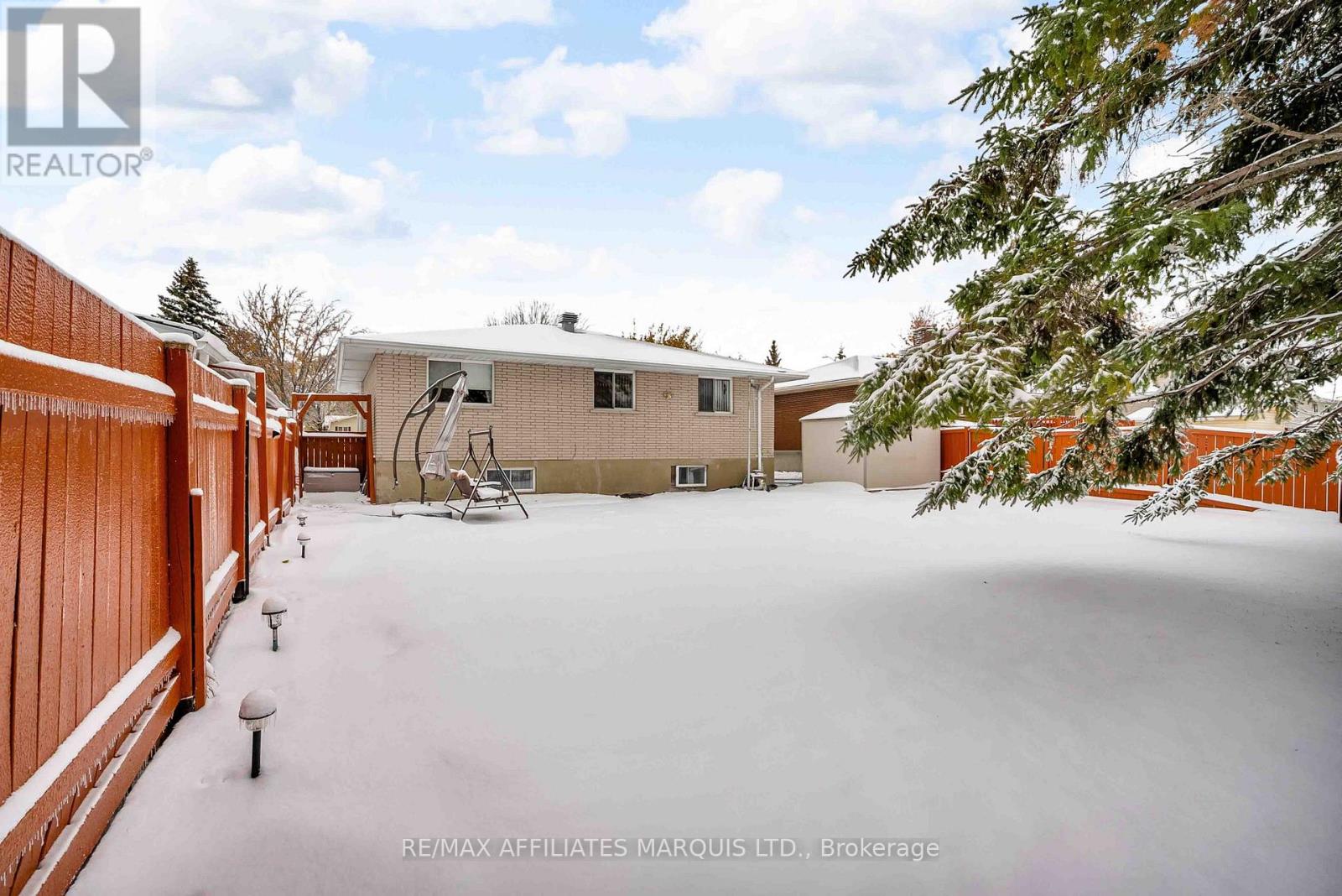 50 Valecrest Drive, Cornwall, Ontario  K6H 6E1 - Photo 31 - X12540328