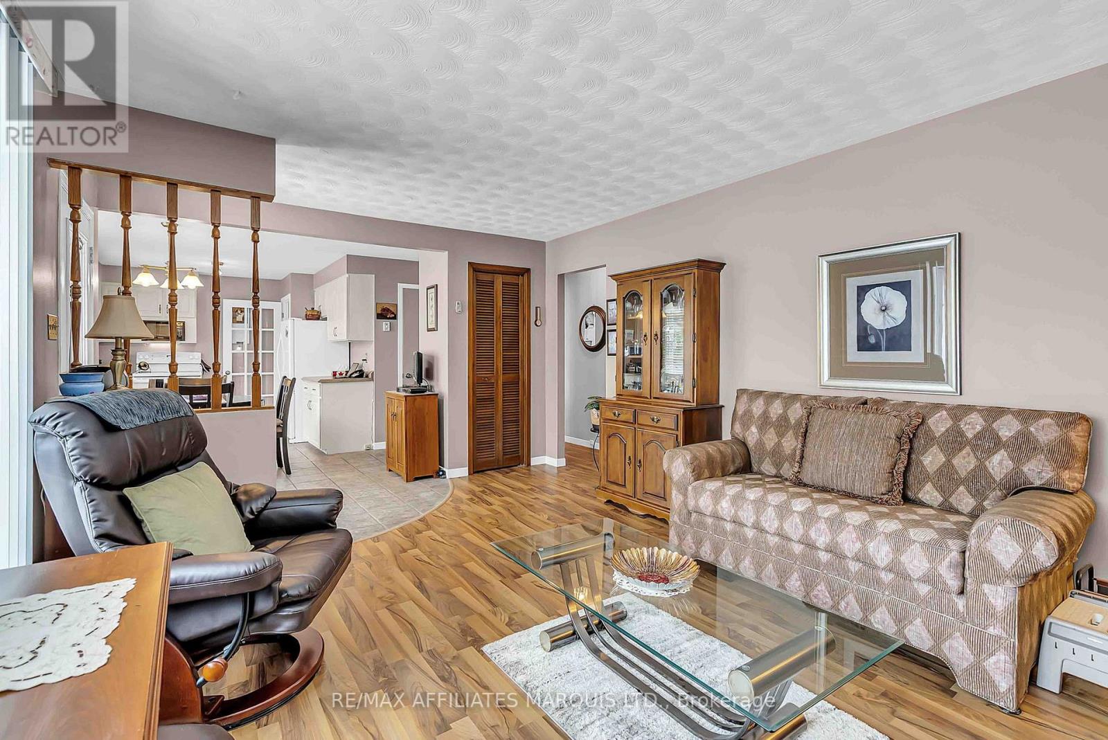 50 Valecrest Drive, Cornwall, Ontario  K6H 6E1 - Photo 7 - X12540328