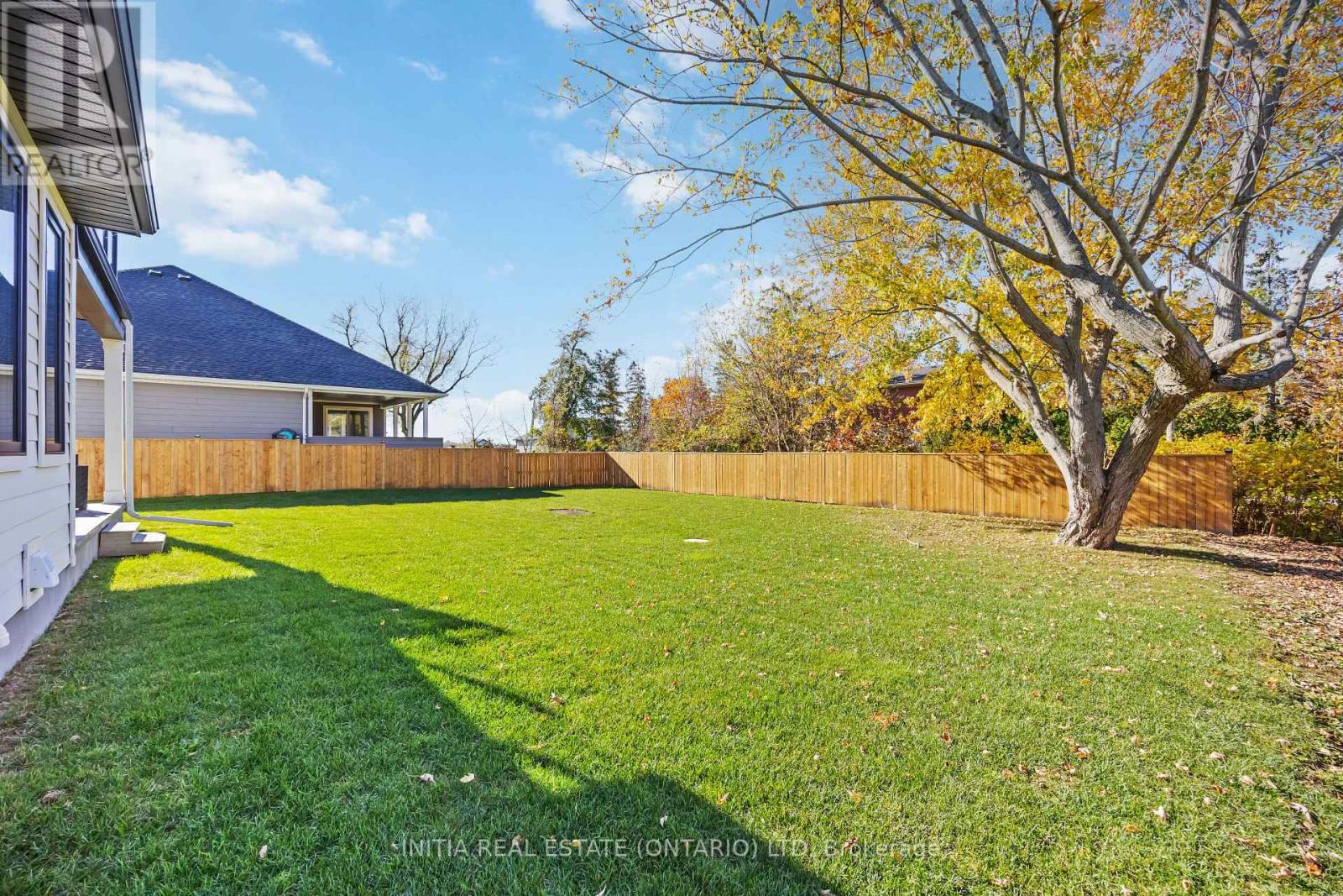 7007 Blue Coast Heights, Plympton-Wyoming, Ontario  N0N 1E0 - Photo 29 - X12514402