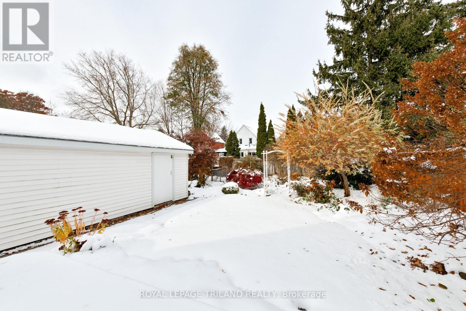 112 Elm Street, St. Thomas, Ontario  N5R 1H8 - Photo 40 - X12536104