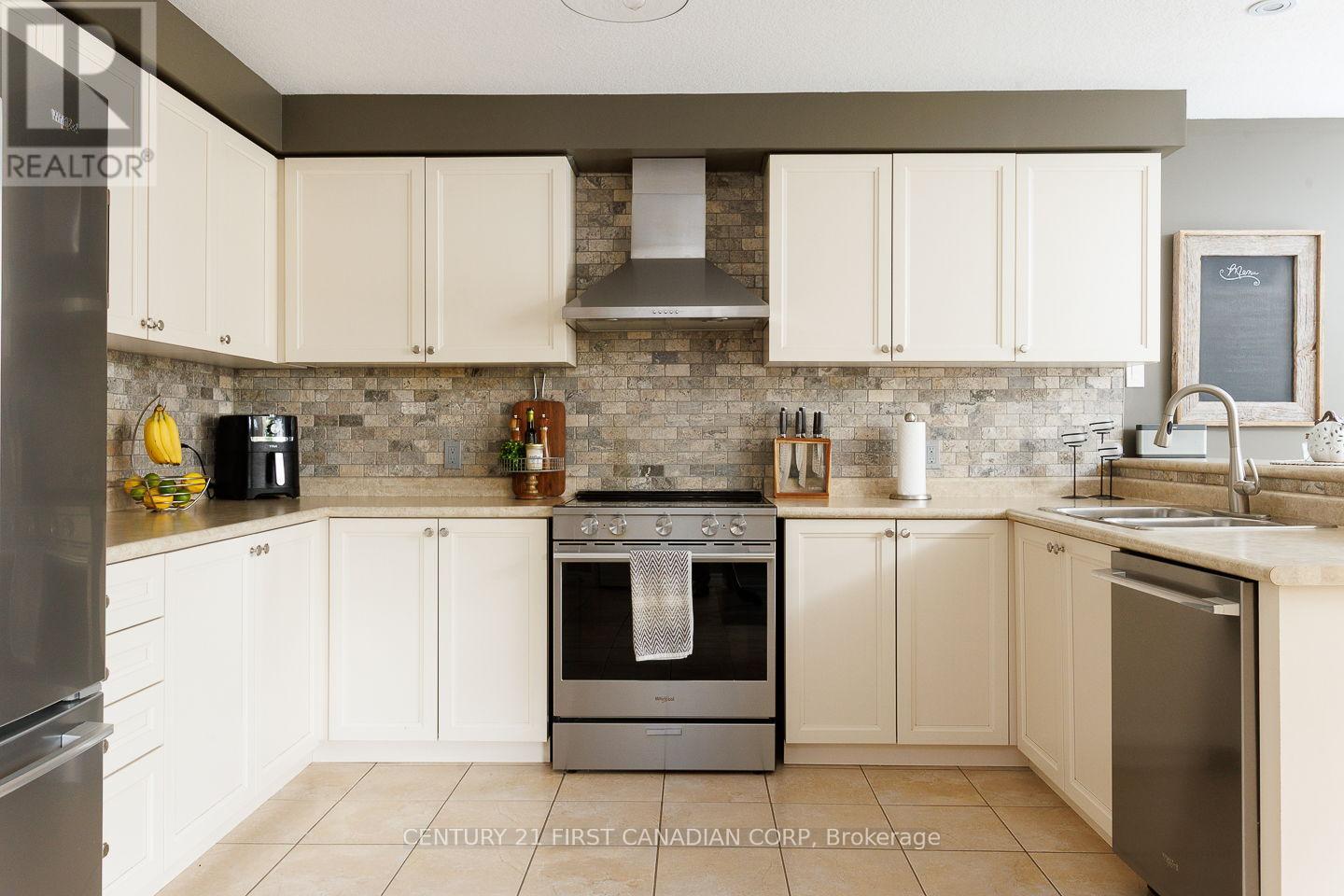 2459 Asima Drive, London South, Ontario  N6M 0B3 - Photo 2 - X12540524