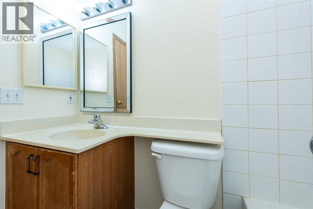 216 Hidden Hills Road Nw, Calgary, Alberta  T3A 5Y1 - Photo 20 - A2256233