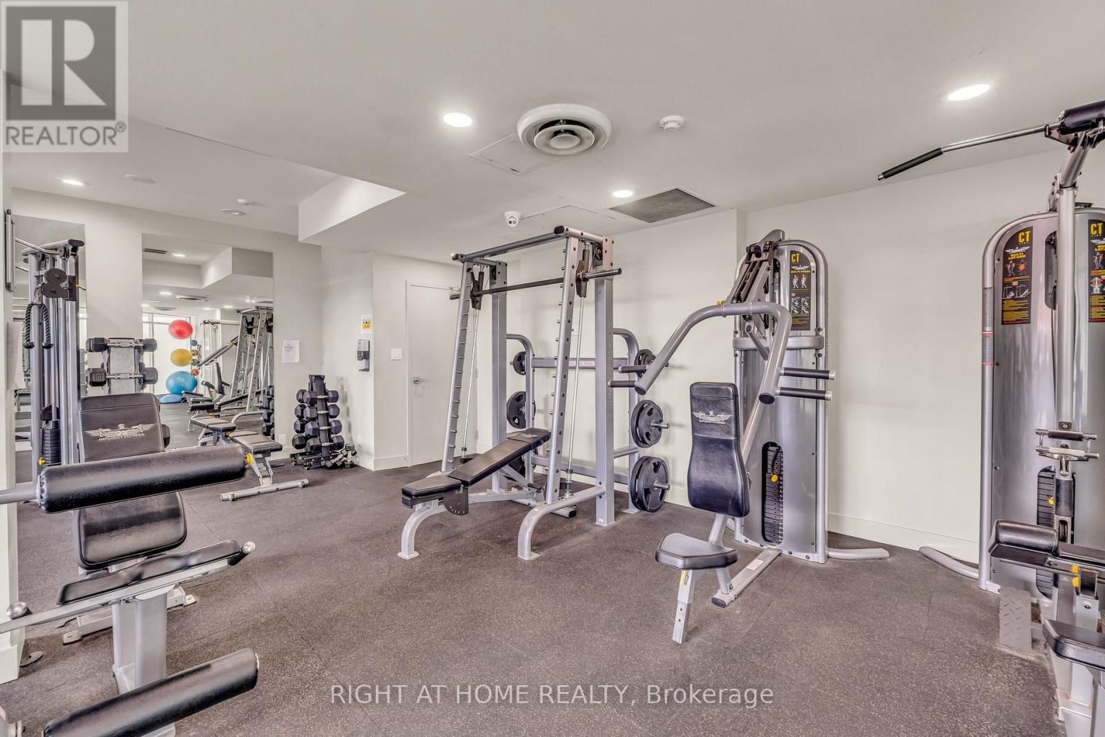 202 - 600 Queens Quay W, Toronto, Ontario  M5V 3M3 - Photo 32 - C12538322