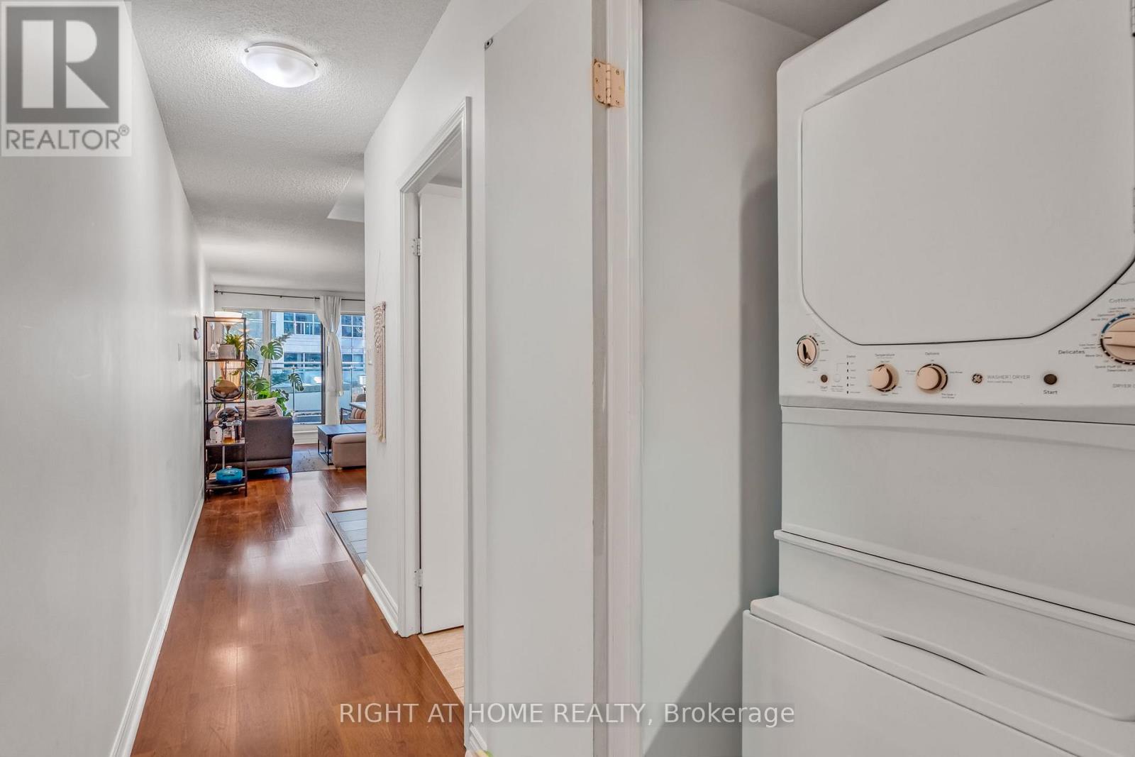 202 - 600 Queens Quay W, Toronto, Ontario  M5V 3M3 - Photo 22 - C12538322