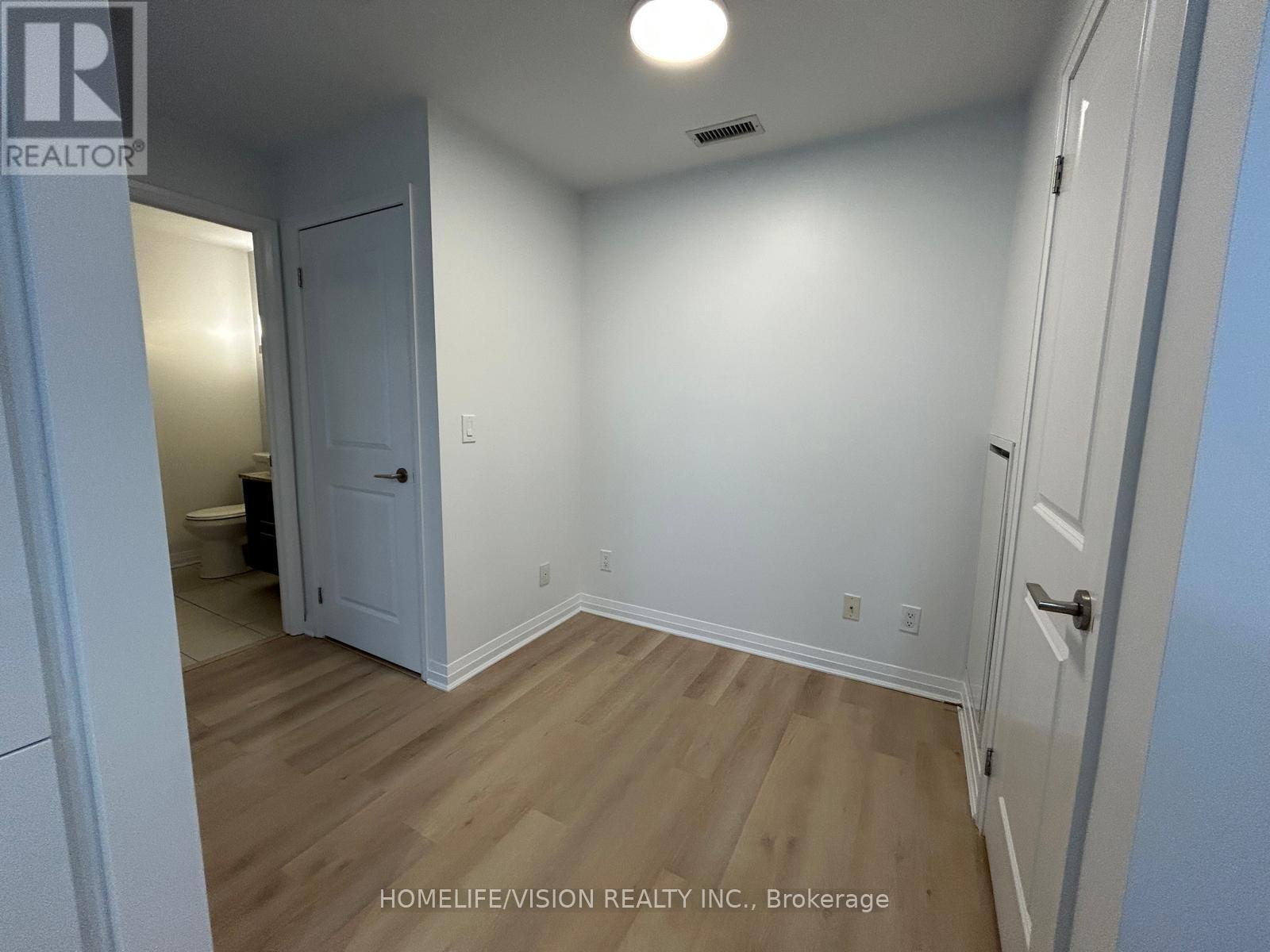 1512 - 8 Mercer Street, Toronto, Ontario  M5V 0C4 - Photo 12 - C12540064