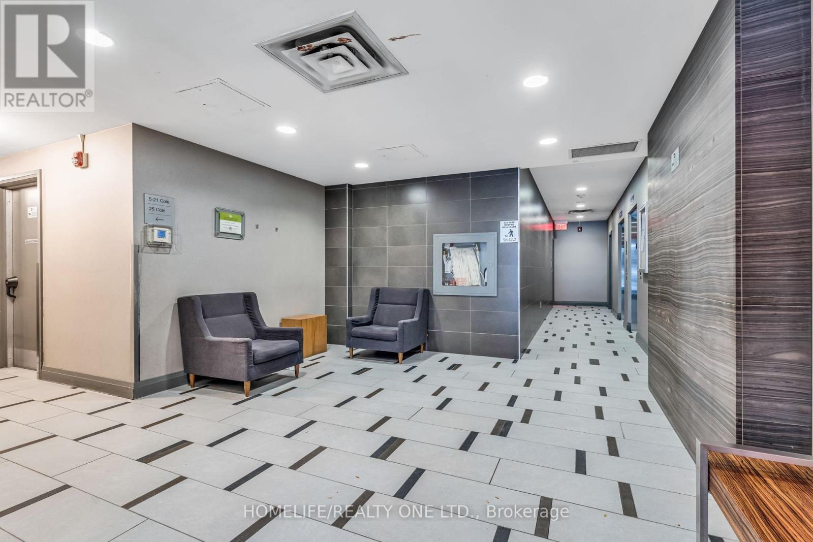 809 - 1 Cole Street, Toronto, Ontario  M5A 4M2 - Photo 4 - C12540218