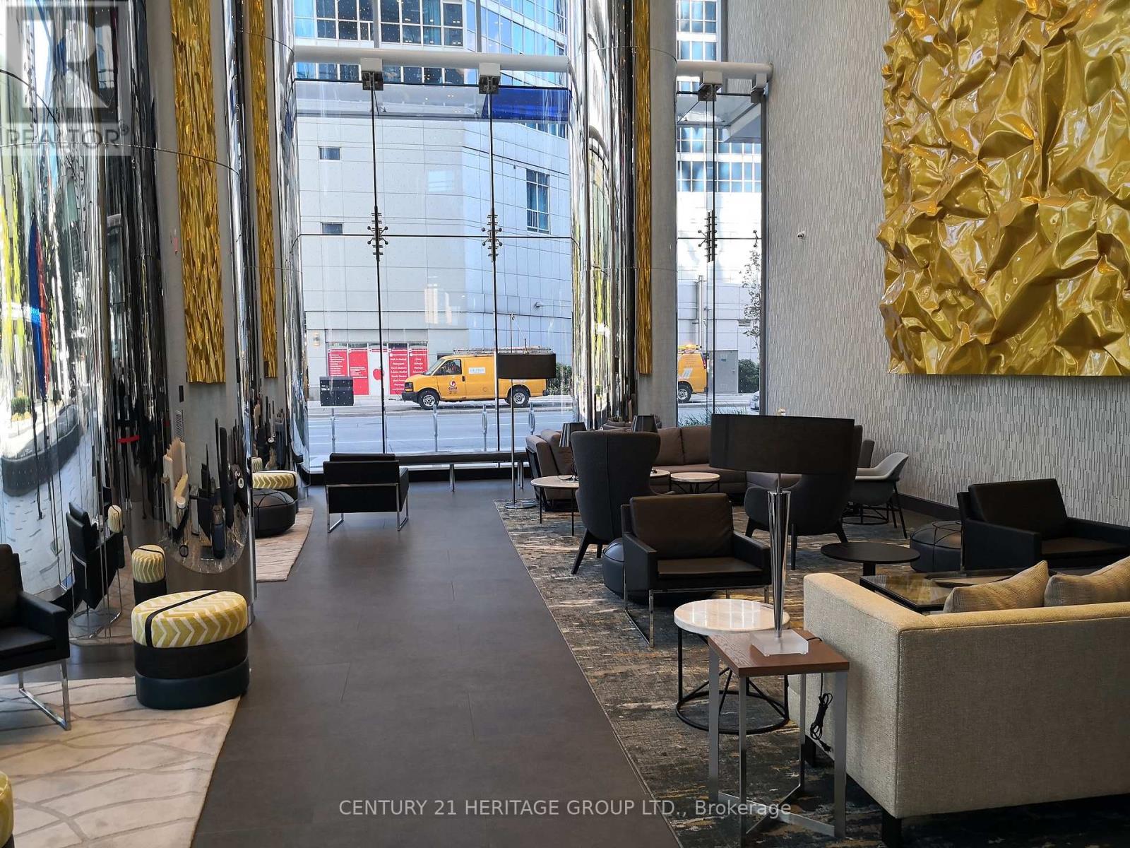 3002 - 10 York Street, Toronto, Ontario  M5J 0E1 - Photo 12 - C12540330