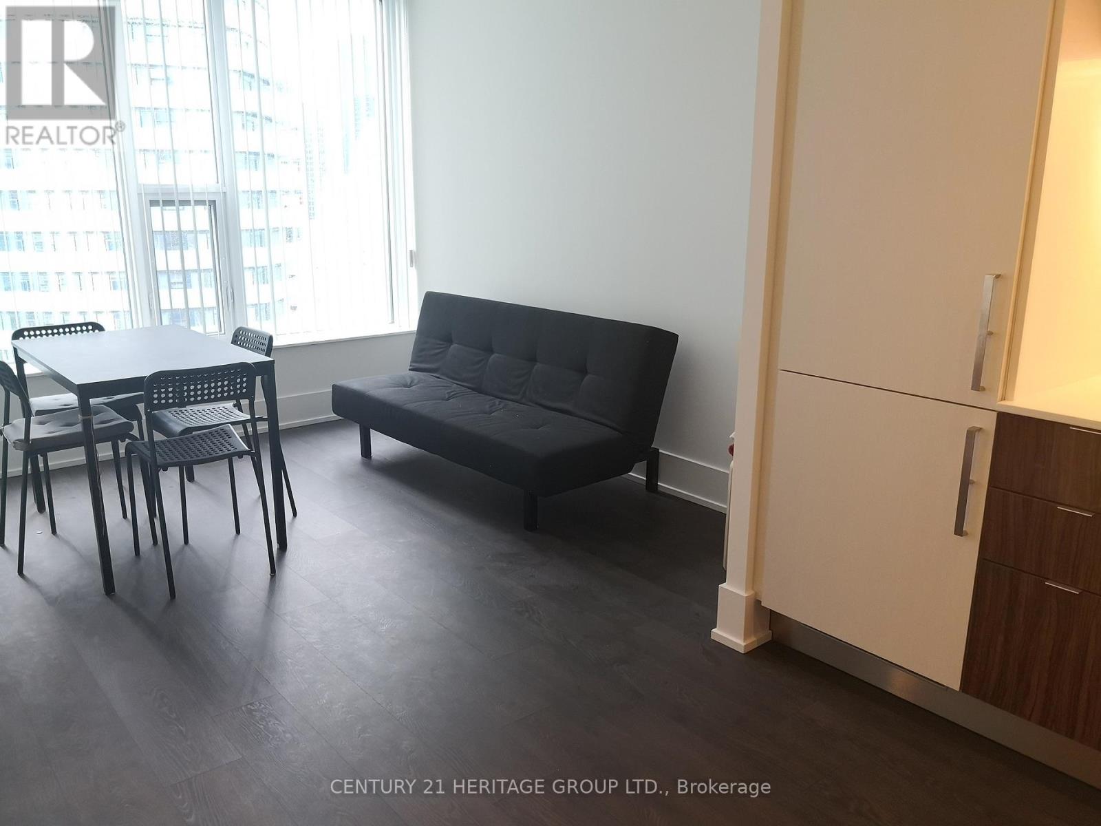3002 - 10 York Street, Toronto, Ontario  M5J 0E1 - Photo 8 - C12540330