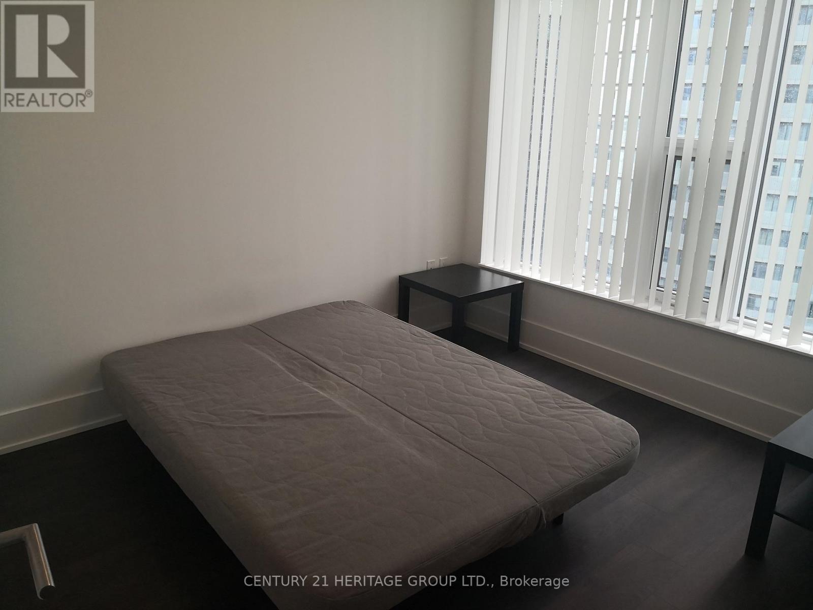 3002 - 10 York Street, Toronto, Ontario  M5J 0E1 - Photo 9 - C12540330