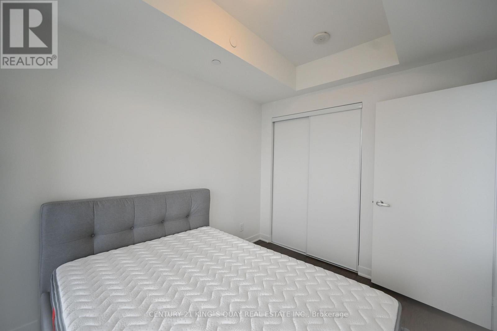 6802 - 88 Harbour Street, Toronto, Ontario  M5J 0C3 - Photo 12 - C12540384