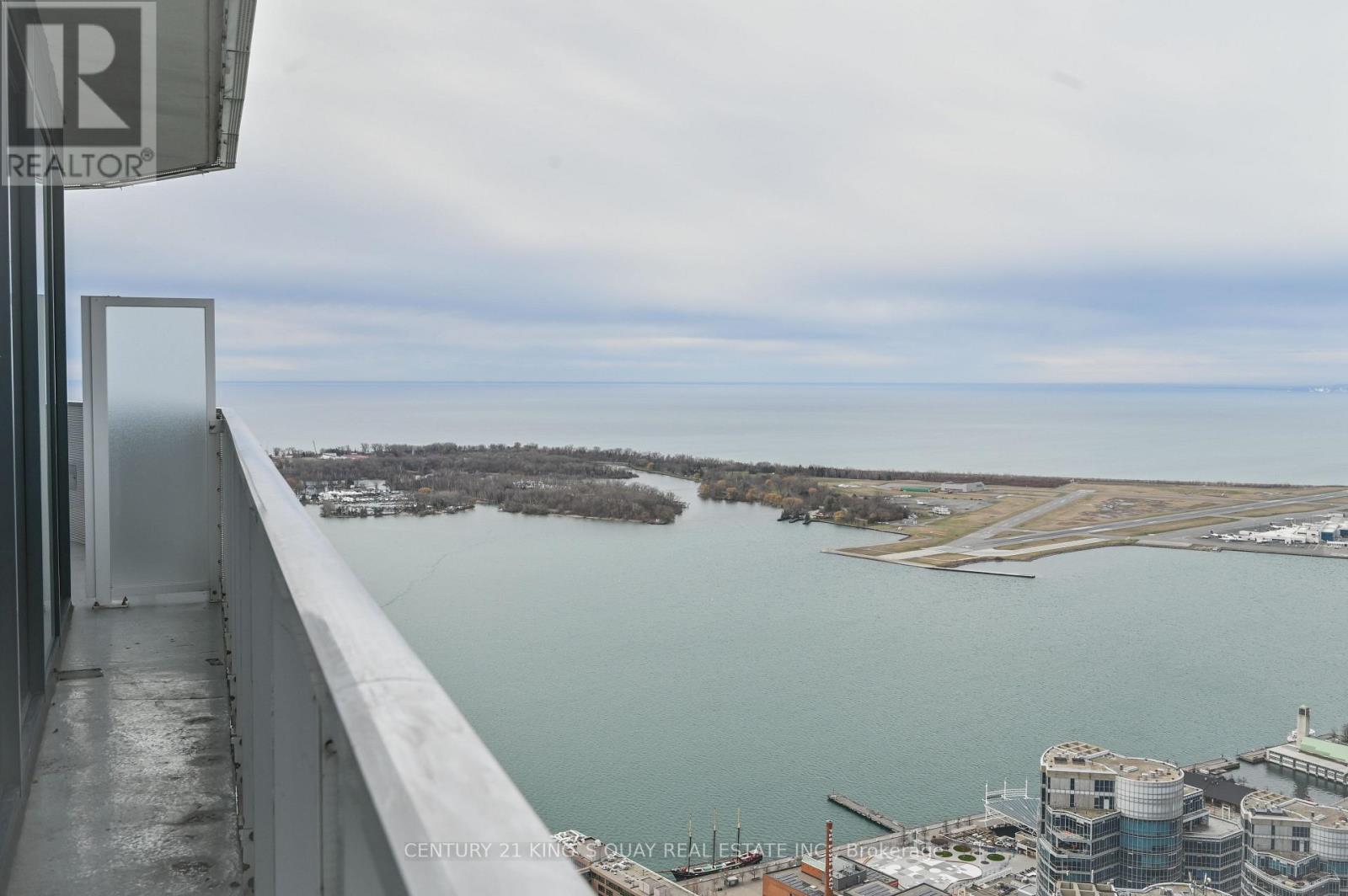 6802 - 88 Harbour Street, Toronto, Ontario  M5J 0C3 - Photo 16 - C12540384