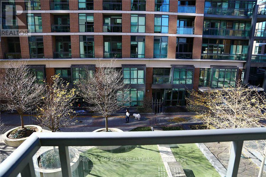 323-Master Bedroom - 68 Abell Street, Toronto, Ontario  M6J 0B1 - Photo 12 - C12540414