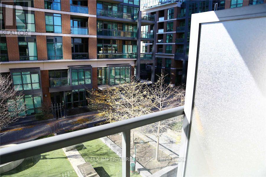 323-Master Bedroom - 68 Abell Street, Toronto, Ontario  M6J 0B1 - Photo 13 - C12540414