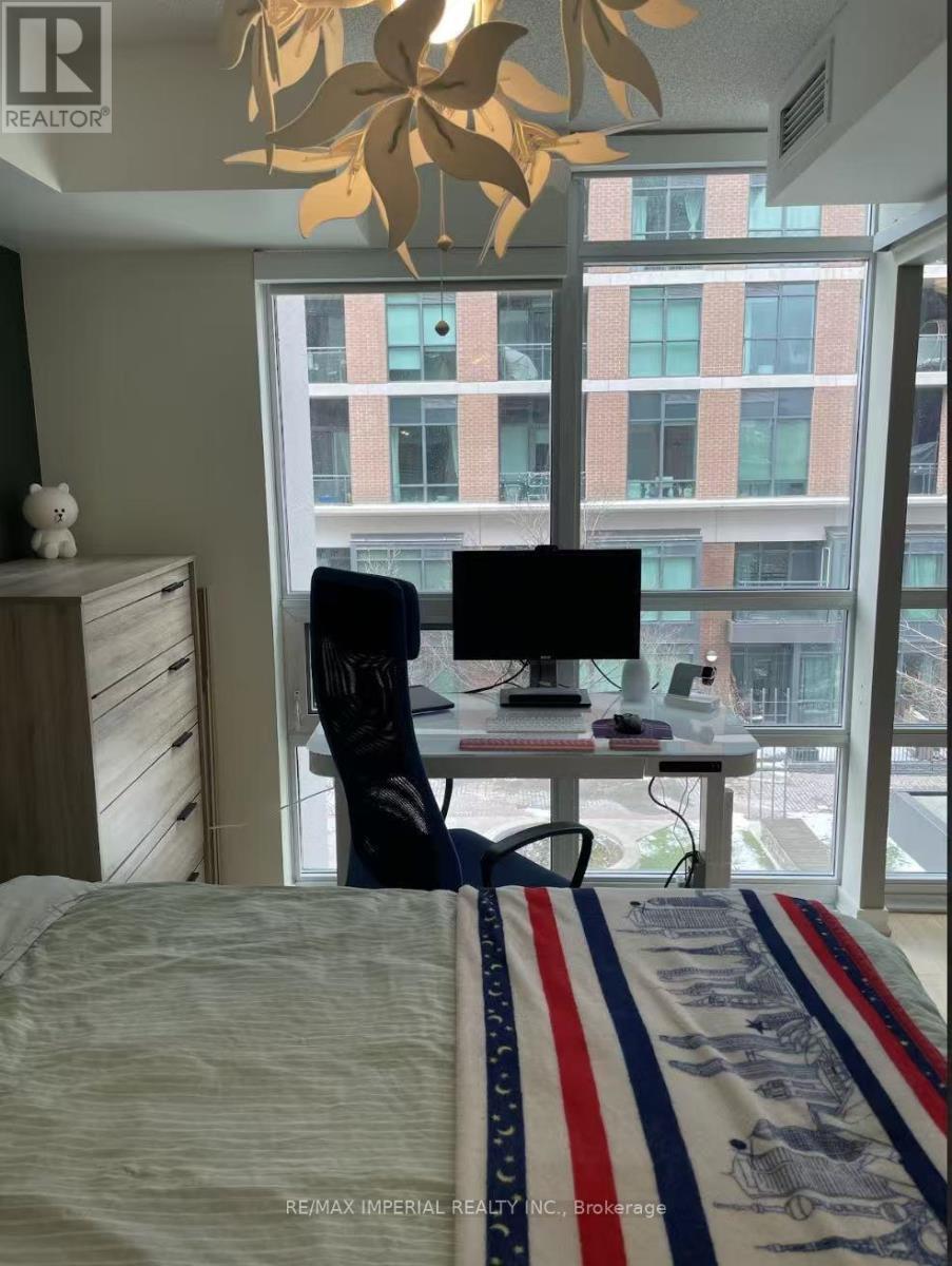 323-Master Bedroom - 68 Abell Street, Toronto, Ontario  M6J 0B1 - Photo 4 - C12540414