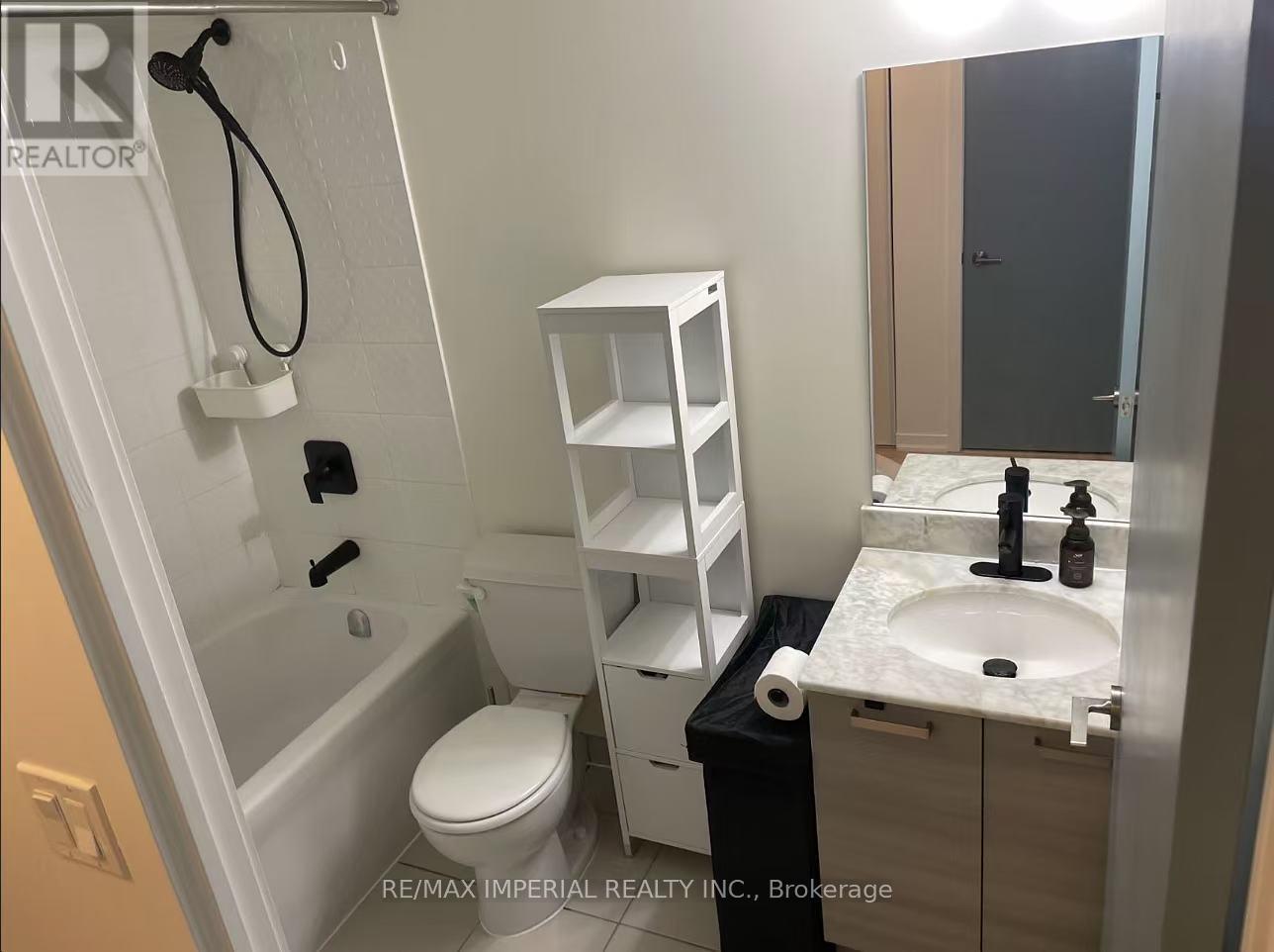 323-Master Bedroom - 68 Abell Street, Toronto, Ontario  M6J 0B1 - Photo 6 - C12540414