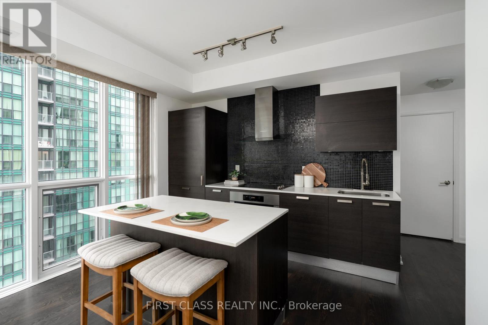 2003 - 9 Bogert Avenue, Toronto, Ontario  M2N 0H3 - Photo 15 - C12540418