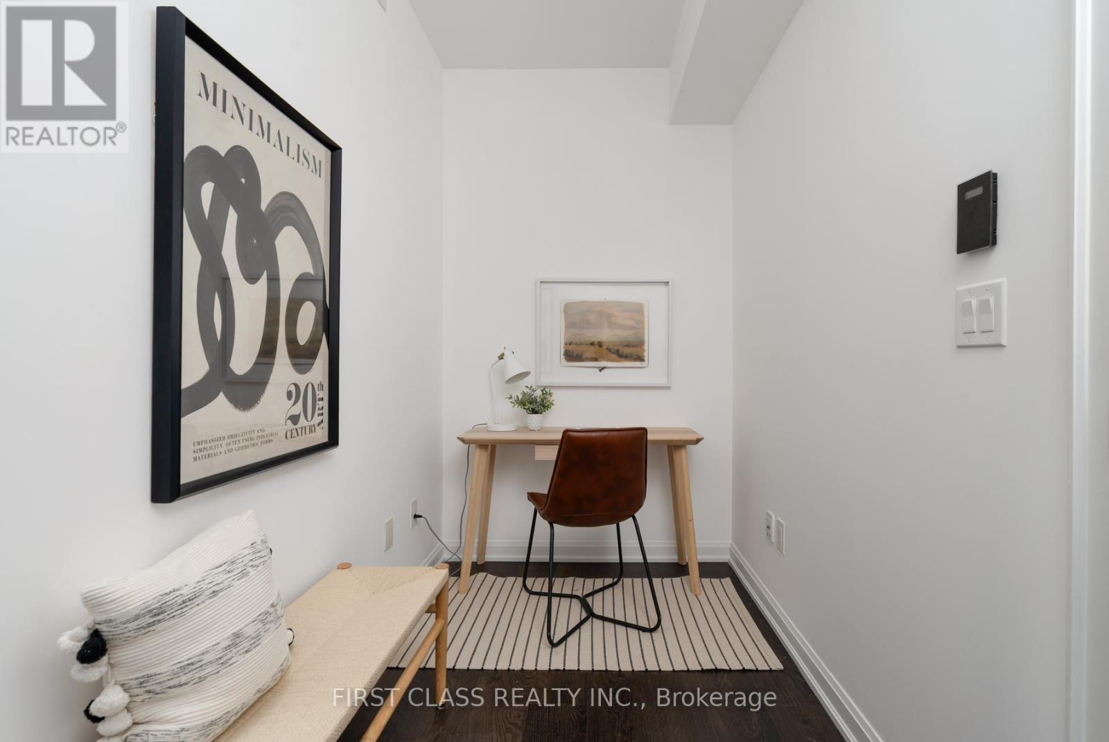 2003 - 9 Bogert Avenue, Toronto, Ontario  M2N 0H3 - Photo 3 - C12540418