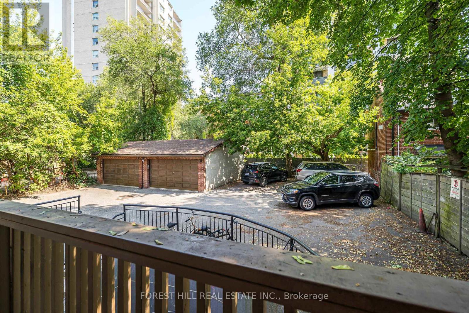 Main - 605 Huron Street, Toronto, Ontario  M5R 2R8 - Photo 12 - C12540540