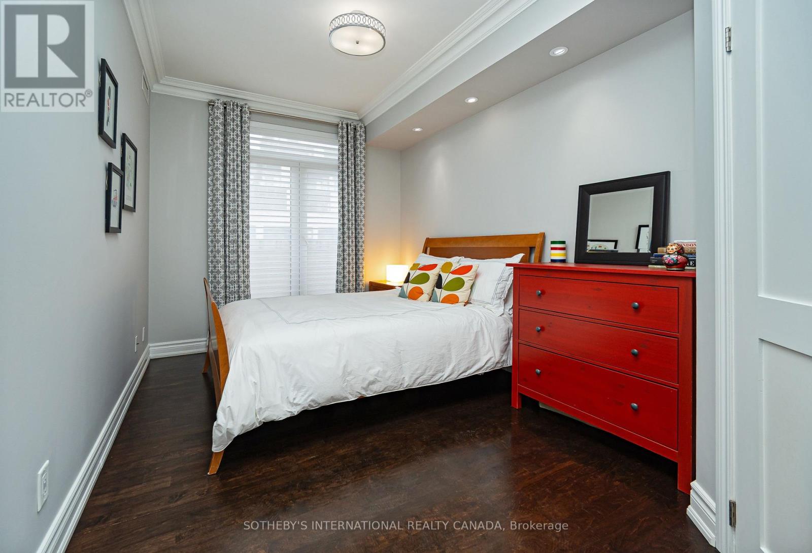 803 - 1 Balmoral Avenue, Toronto, Ontario  M4V 3B9 - Photo 3 - C12540546