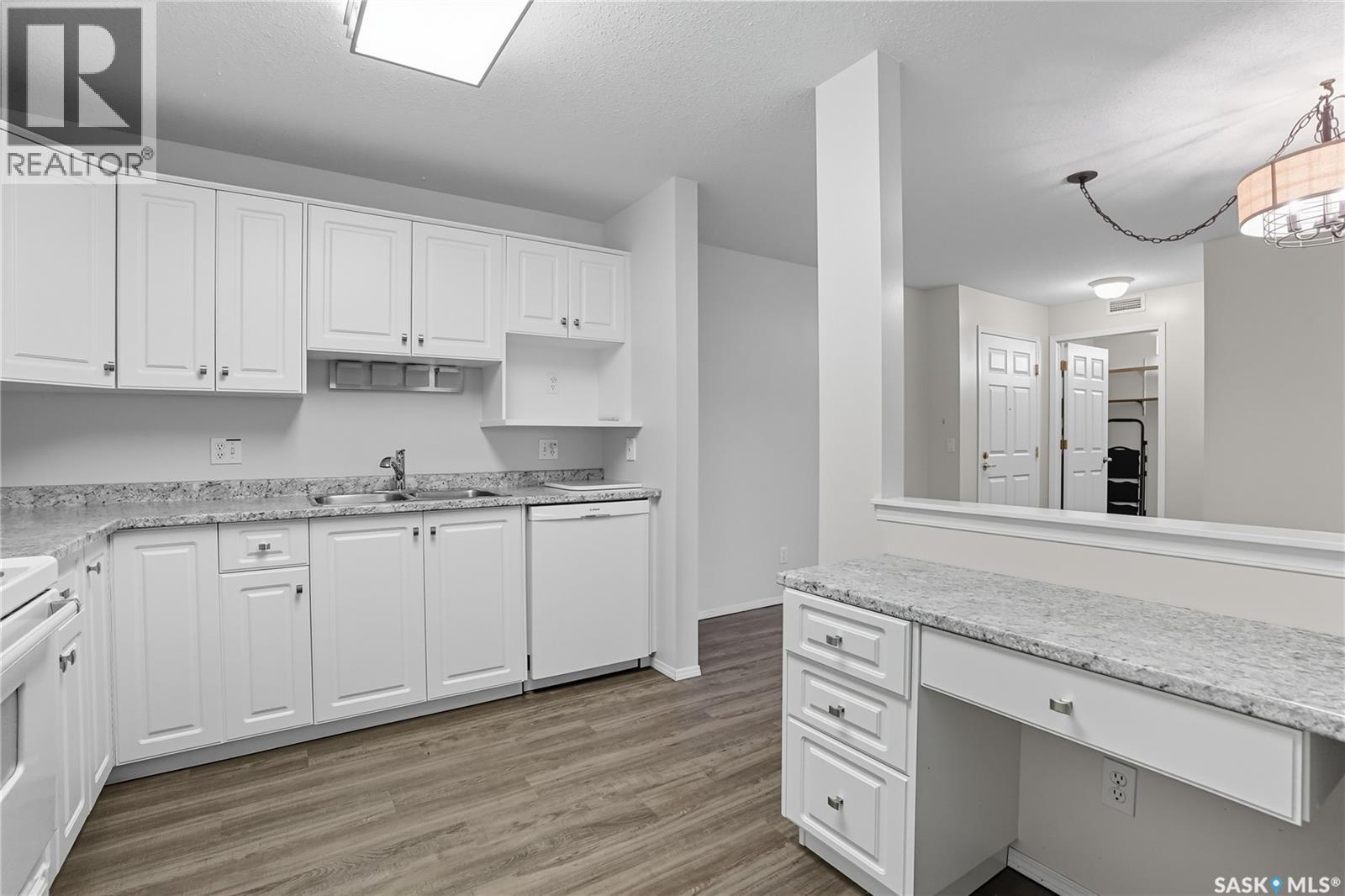 211 1735 Mckercher Drive, Saskatoon, Saskatchewan  S7H 5N6 - Photo 10 - SK023937