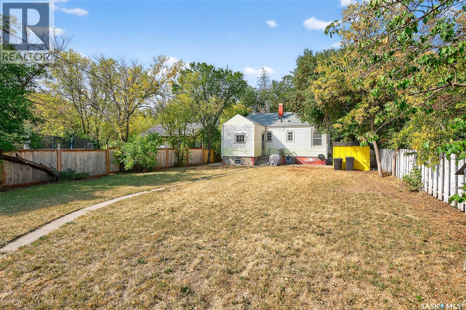 1045 4th Avenue Nw, Moose Jaw, Saskatchewan  S6H 3X2 - Photo 45 - SK023879