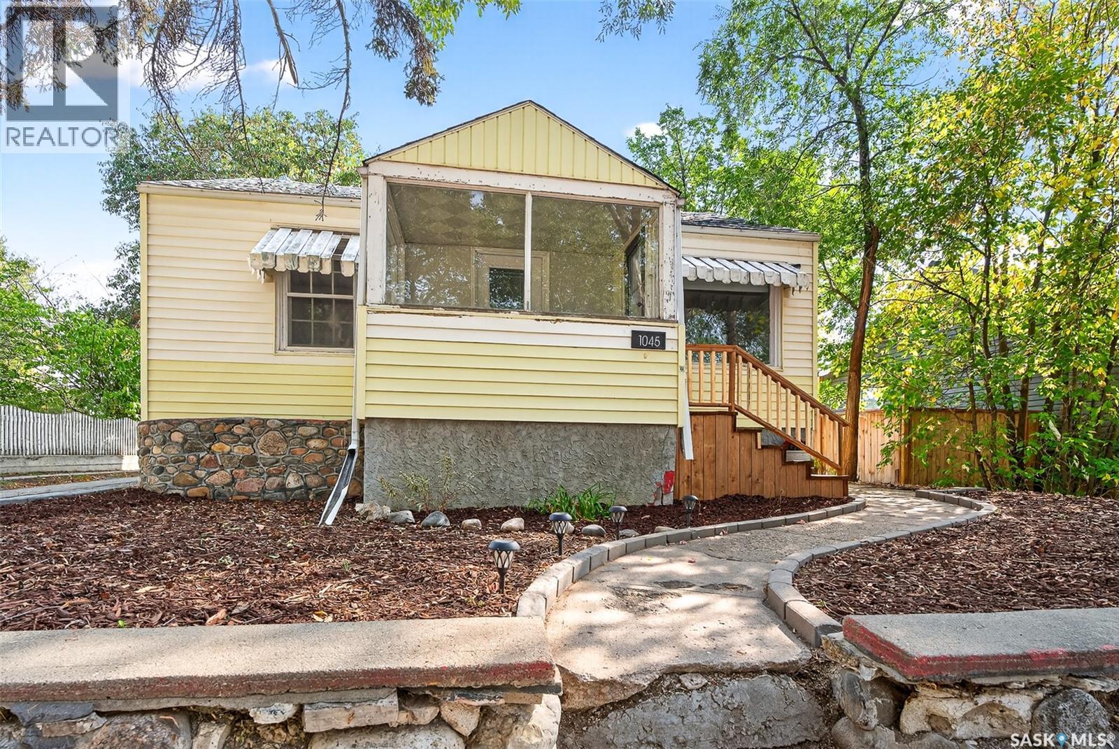 1045 4th Avenue Nw, Moose Jaw, Saskatchewan  S6H 3X2 - Photo 49 - SK023879