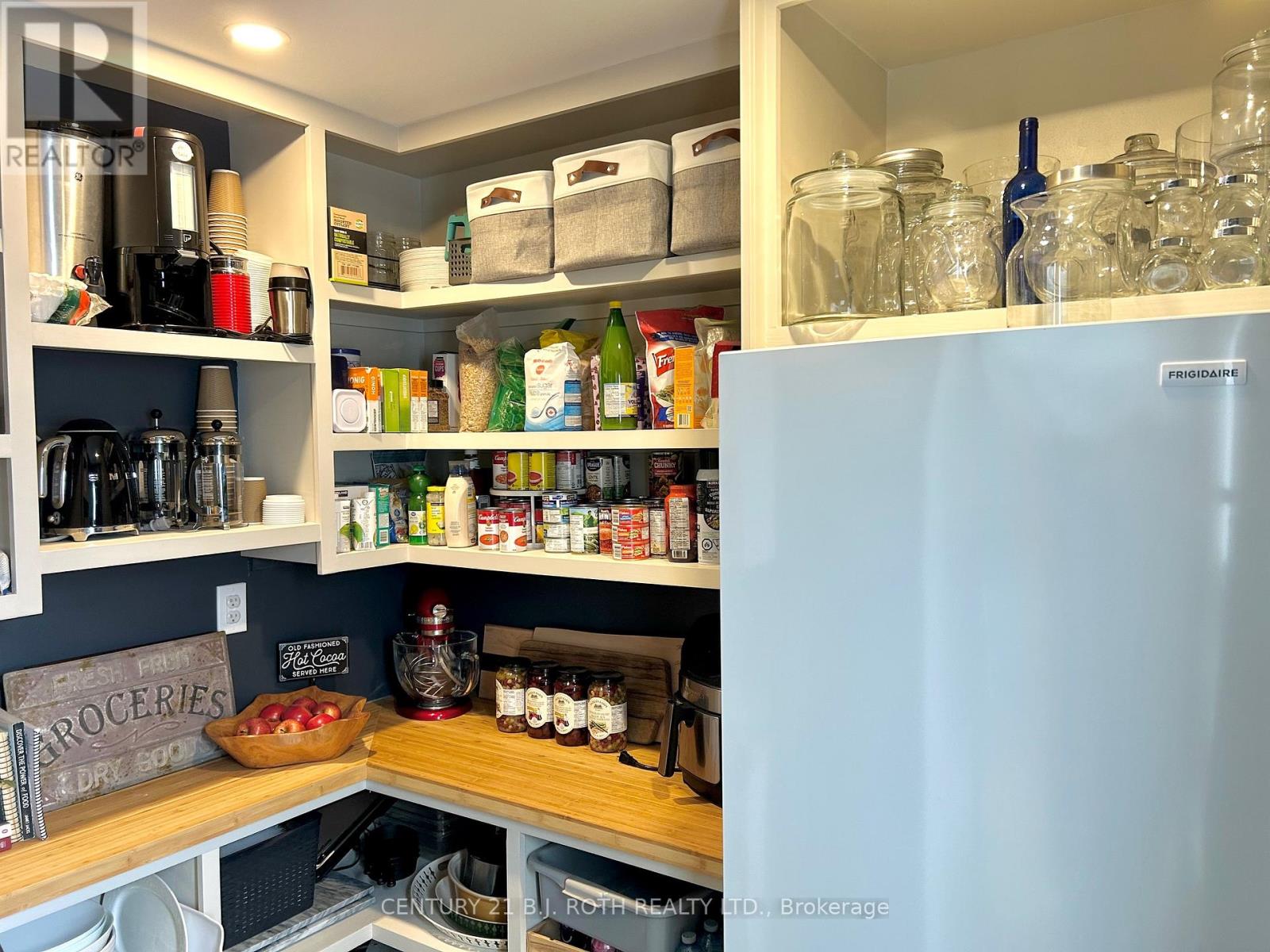 1803 Old Second Road N, Springwater, Ontario  L0L 2K0 - Photo 14 - S12522312