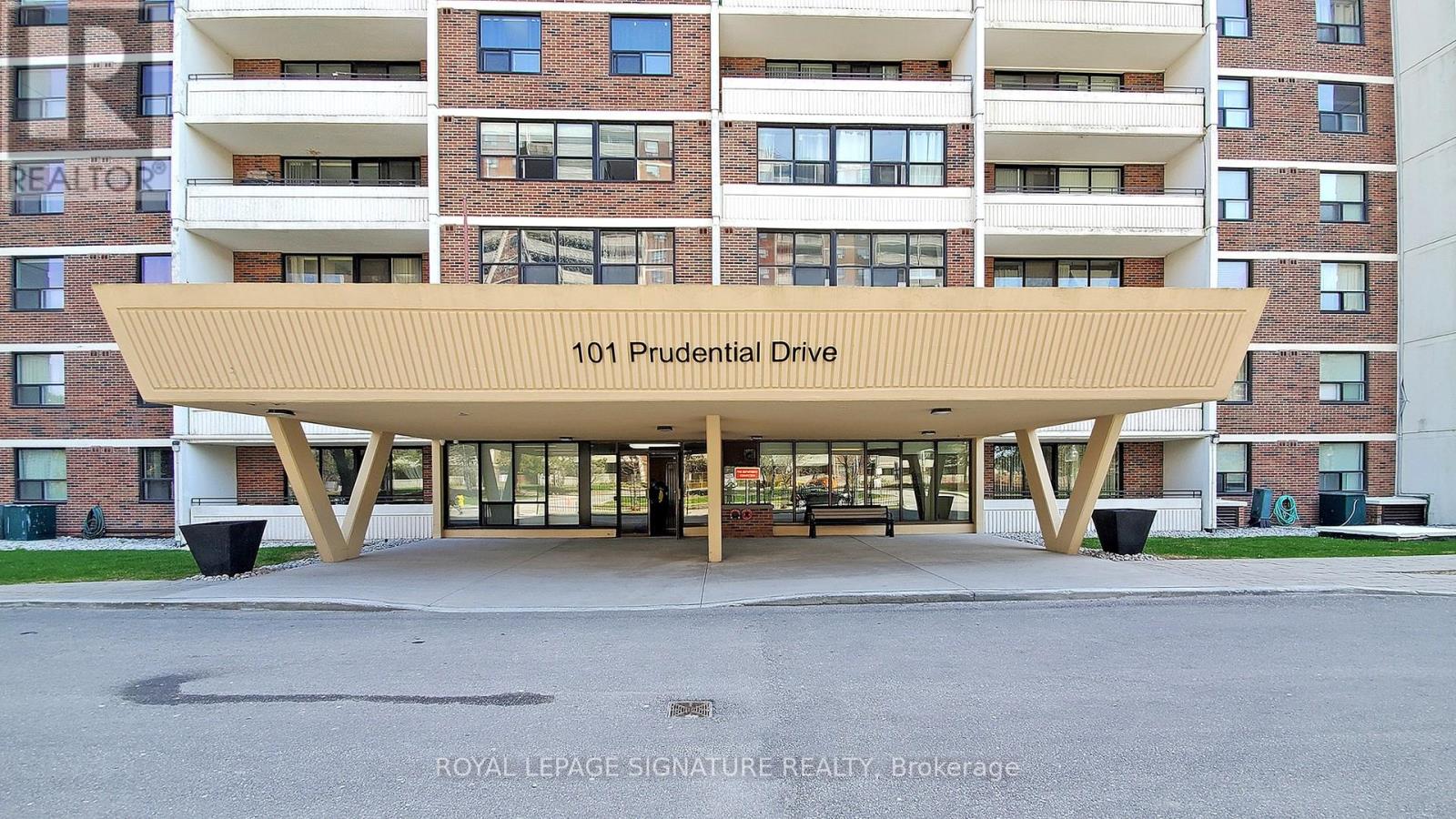 # 1705 - 101 Prudential Drive, Toronto, Ontario  M1P 4S5 - Photo 2 - E12540262
