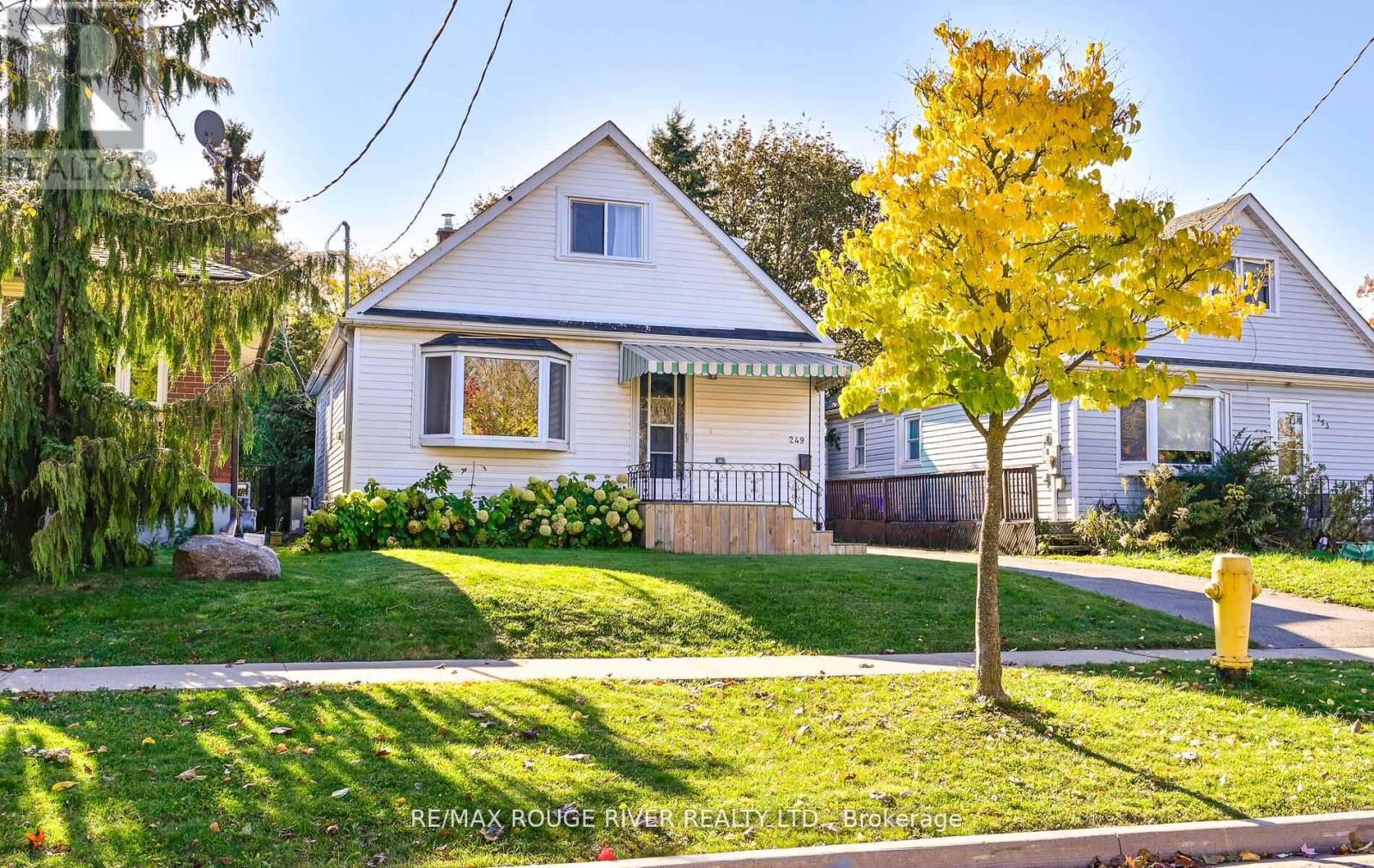 249 Sinclair Avenue, Oshawa, Ontario  L1J 1W2 - Photo 4 - E12540296