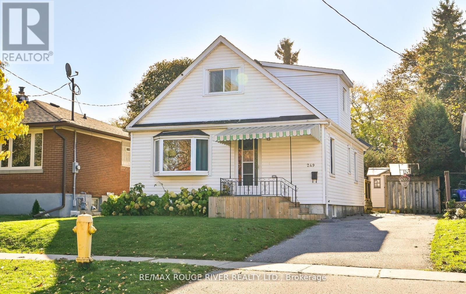 249 Sinclair Avenue, Oshawa, Ontario  L1J 1W2 - Photo 5 - E12540296