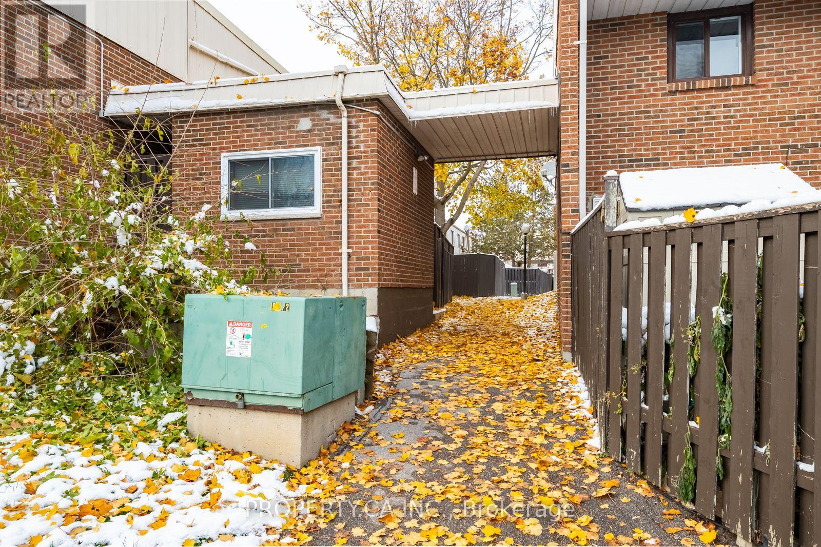 29 - 1100 Oxford Street, Oshawa, Ontario  L1J 6G4 - Photo 45 - E12540340