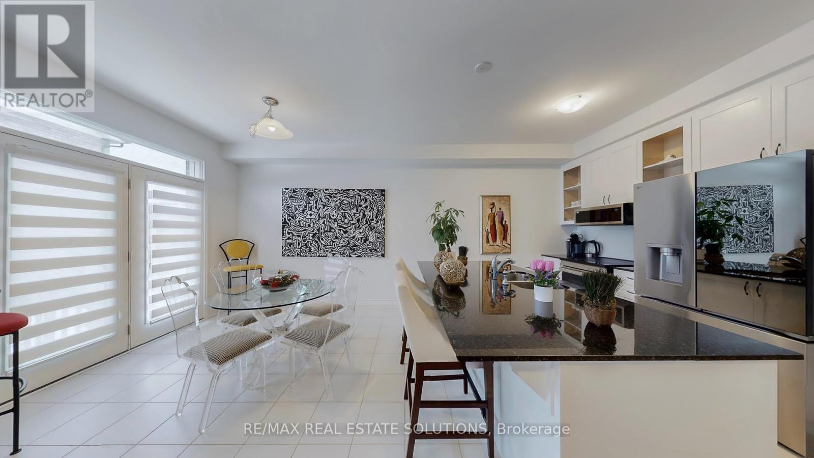 1558 Scarlett Trail, Pickering, Ontario  L1X 0N9 - Photo 12 - E12540380