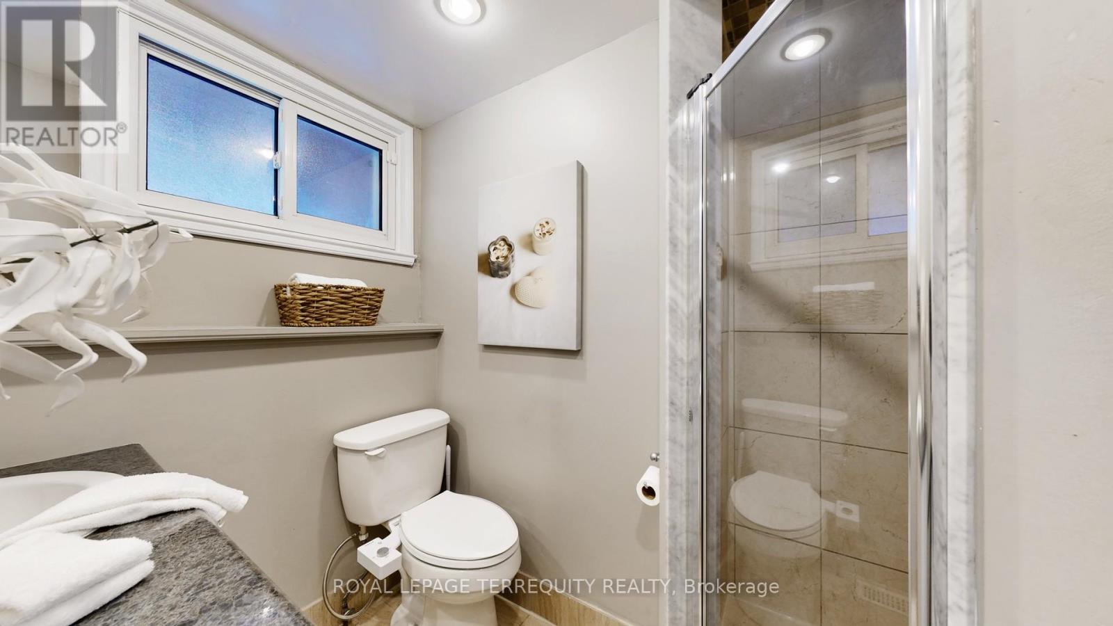 848 Liverpool Road, Pickering, Ontario  L1W 1S4 - Photo 37 - E12540434