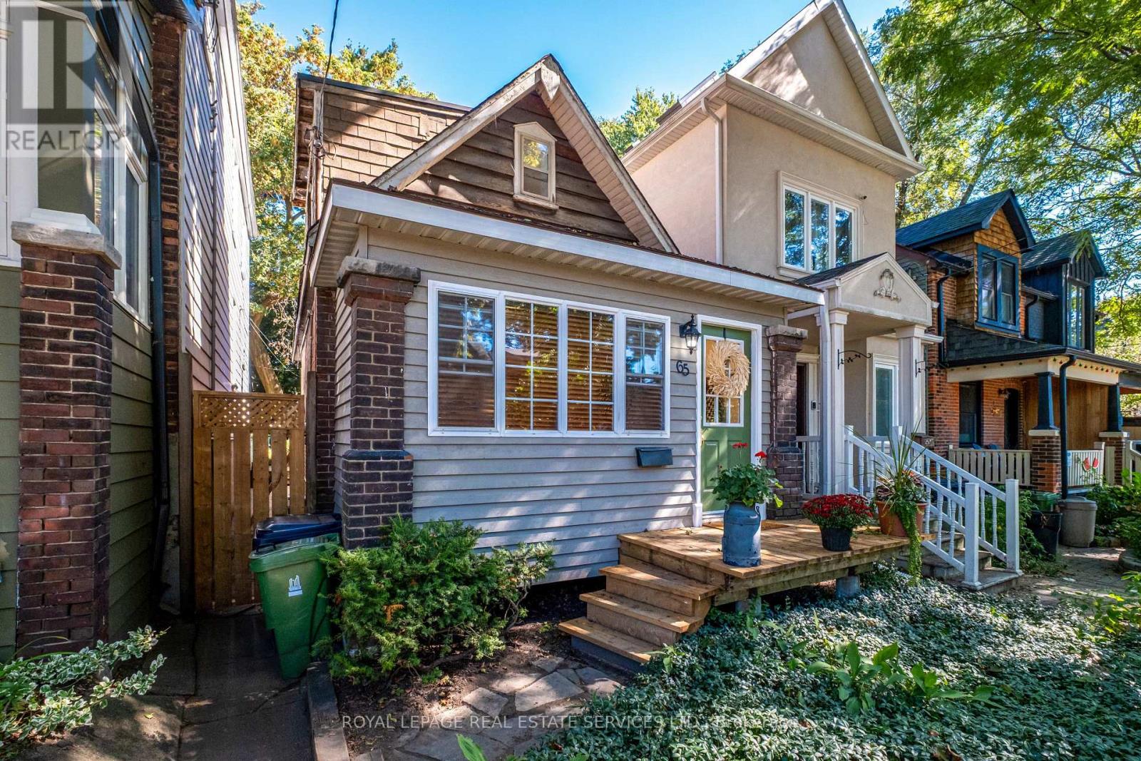 65 DRAYTON AVENUE, Toronto, Ontario