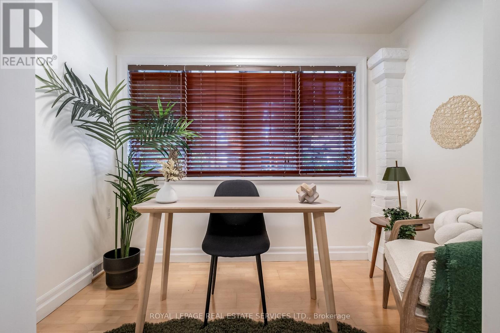 65 Drayton Avenue, Toronto, Ontario  M4C 3L8 - Photo 12 - E12540550