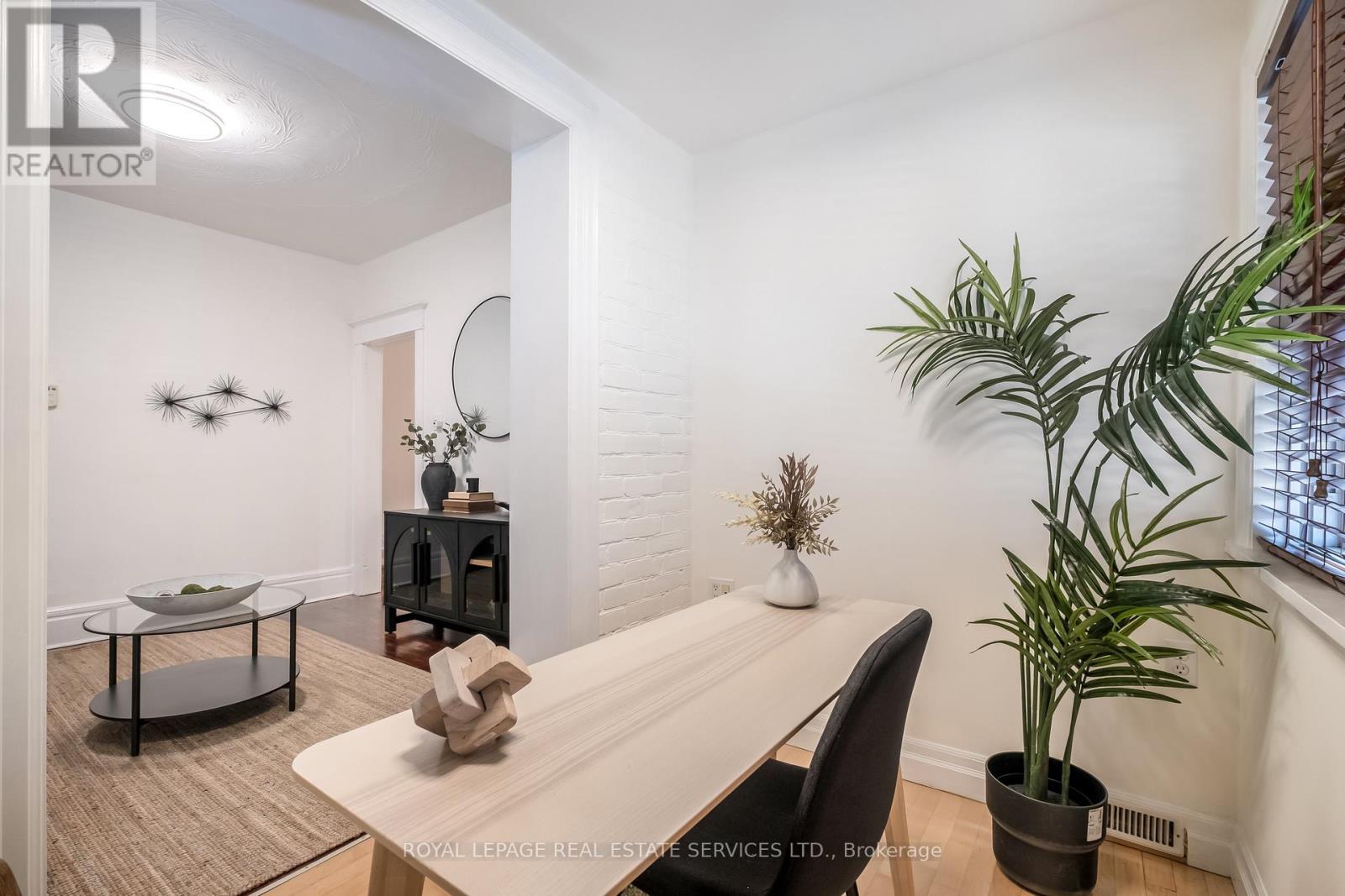 65 Drayton Avenue, Toronto, Ontario  M4C 3L8 - Photo 13 - E12540550