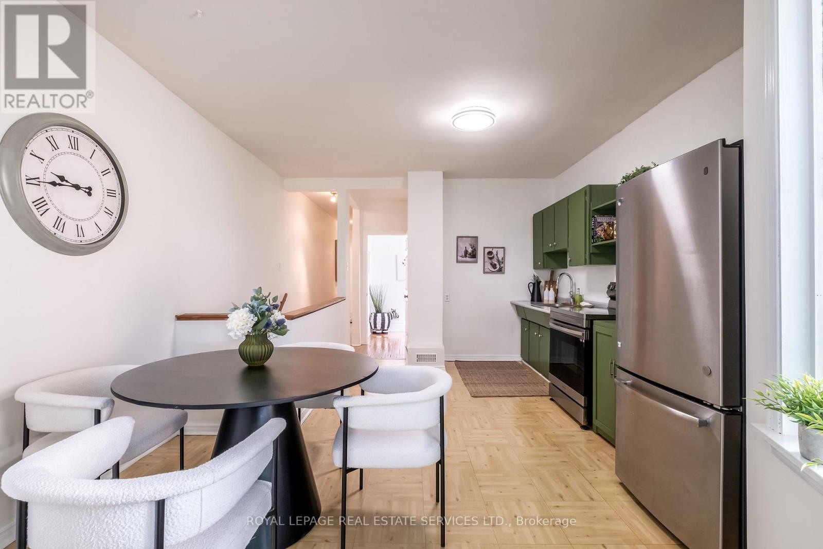 65 Drayton Avenue, Toronto, Ontario  M4C 3L8 - Photo 17 - E12540550