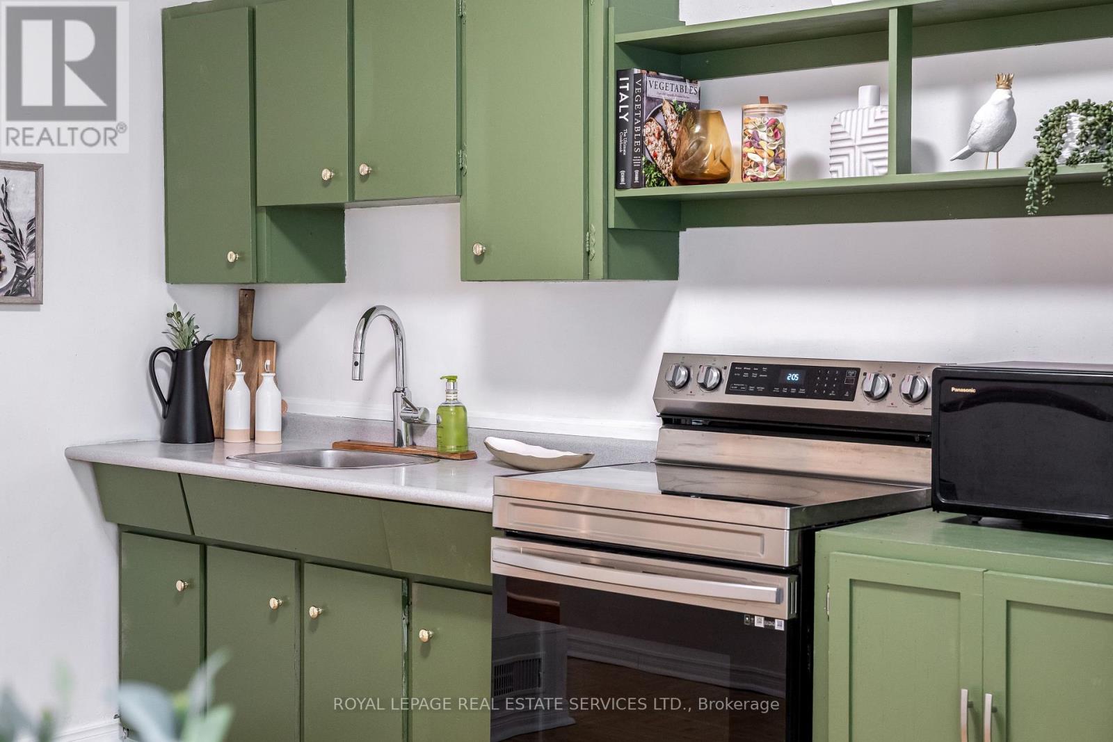 65 Drayton Avenue, Toronto, Ontario  M4C 3L8 - Photo 18 - E12540550