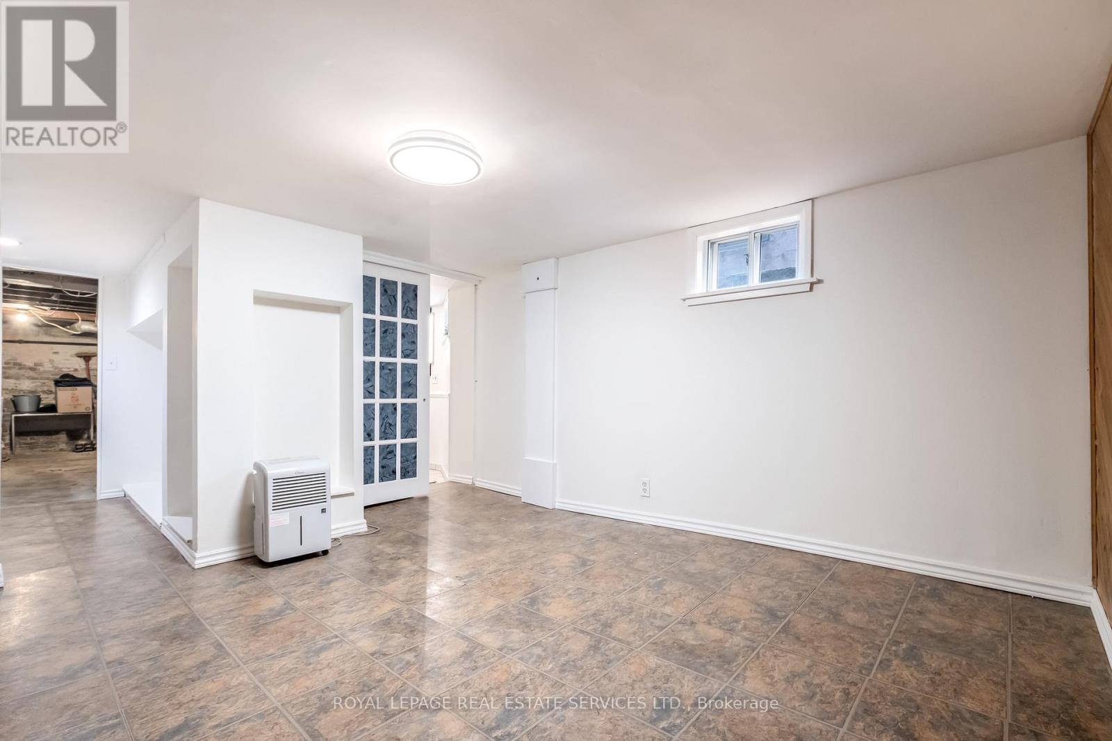 65 Drayton Avenue, Toronto, Ontario  M4C 3L8 - Photo 33 - E12540550