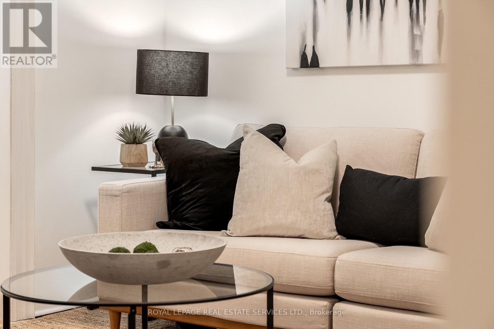 65 Drayton Avenue, Toronto, Ontario  M4C 3L8 - Photo 6 - E12540550