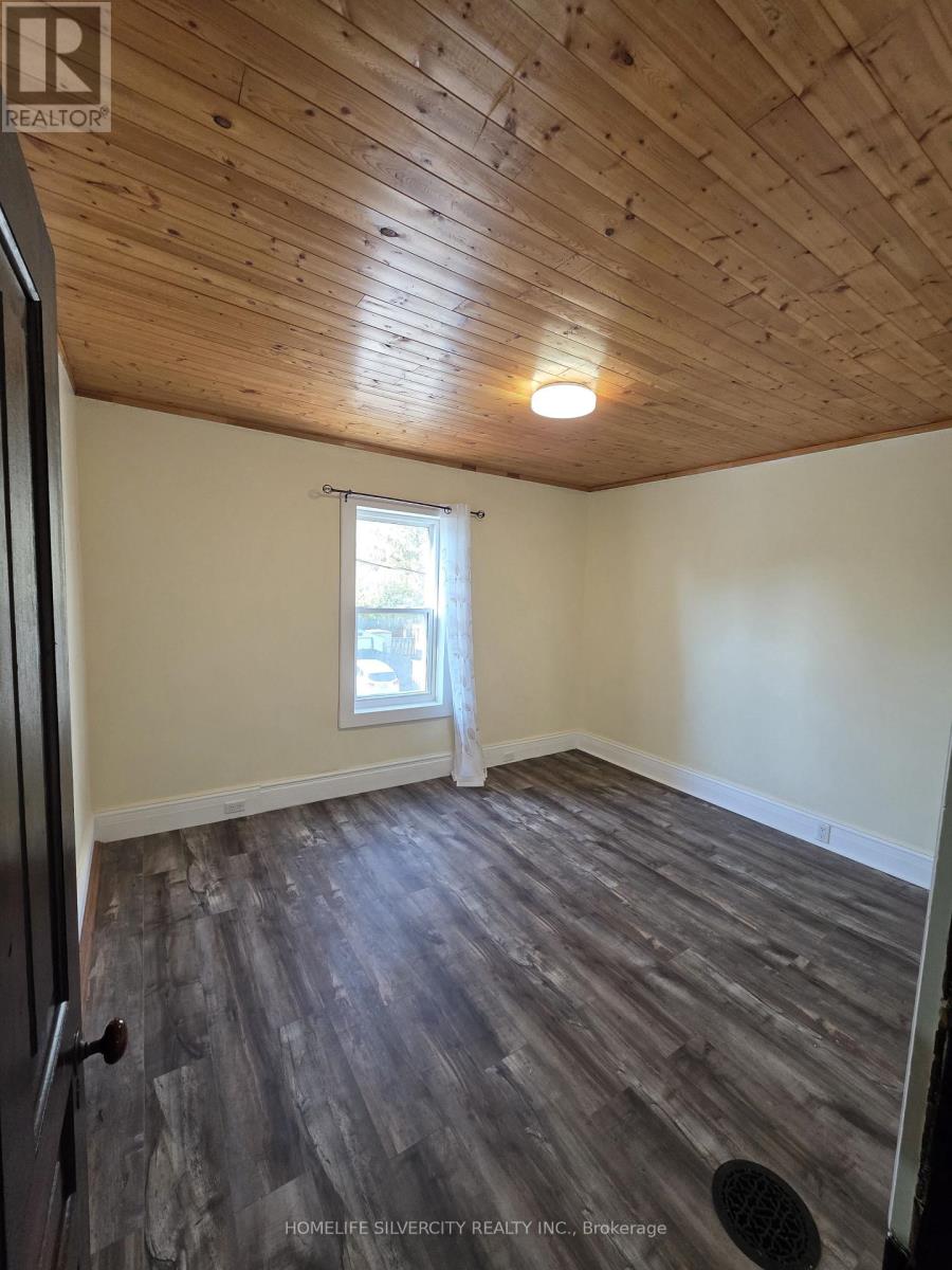 79 Scott Street, St. Thomas, Ontario  N5P 1L1 - Photo 26 - X12499456