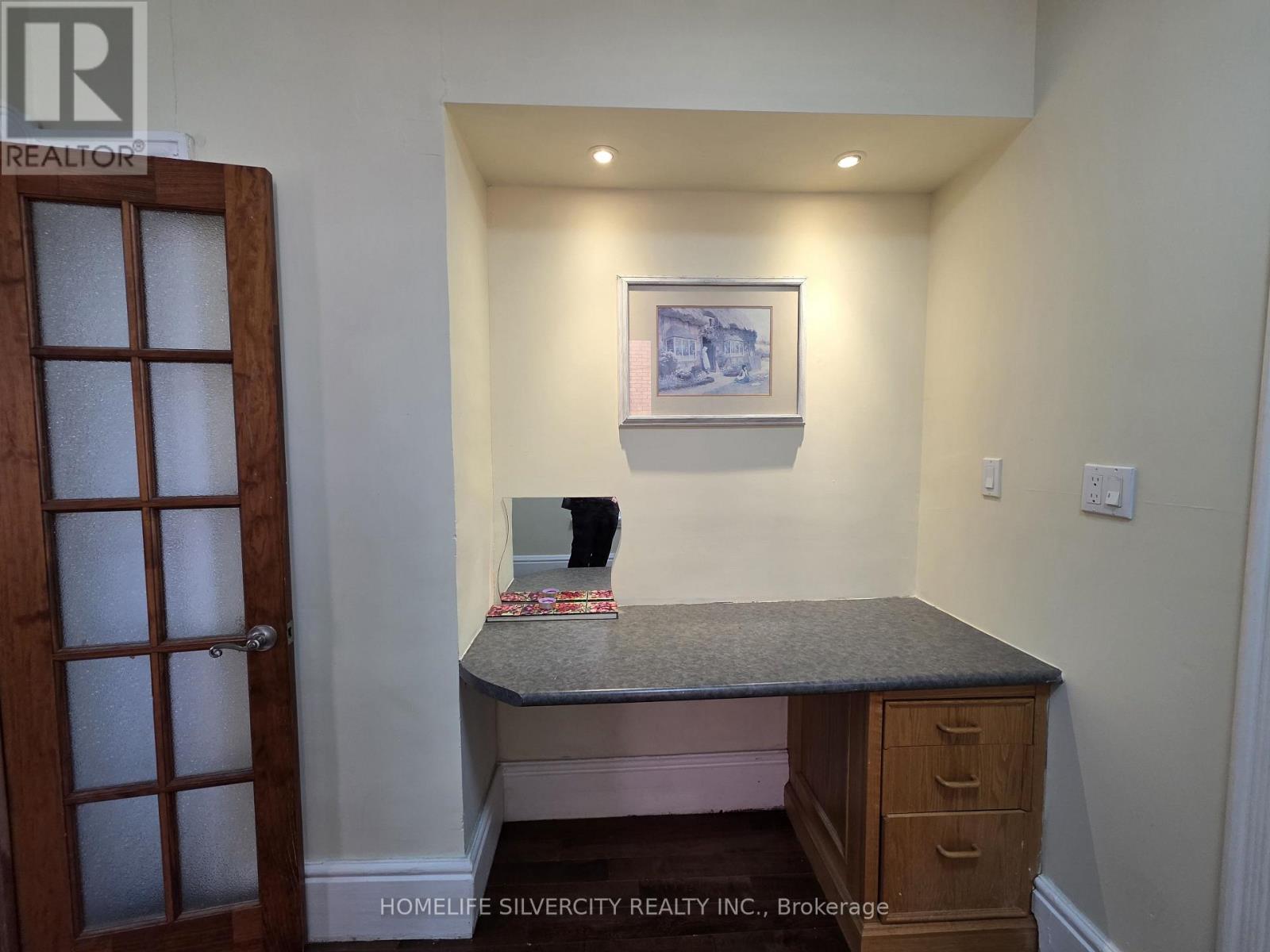 79 Scott Street, St. Thomas, Ontario  N5P 1L1 - Photo 14 - X12499456